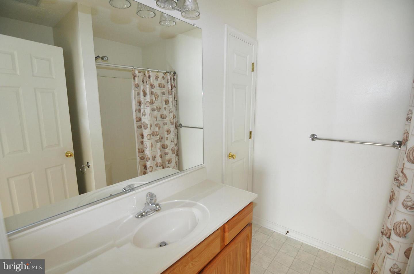 138 WINDSTONE DR, WINCHESTER, Virginia 22602, 3 Bedrooms Bedrooms, ,2 BathroomsBathrooms,Residential,For sale,138 WINDSTONE DR,VAFV2038094 MLS # VAFV2038094 138 WINDSTONE DR, WINCHESTER, Virginia 22602, 3 Bedrooms Bedrooms, ,2 BathroomsBathrooms,Residential,For sale,138 WINDSTONE DR,VAFV2038094 MLS # VAFV2038094