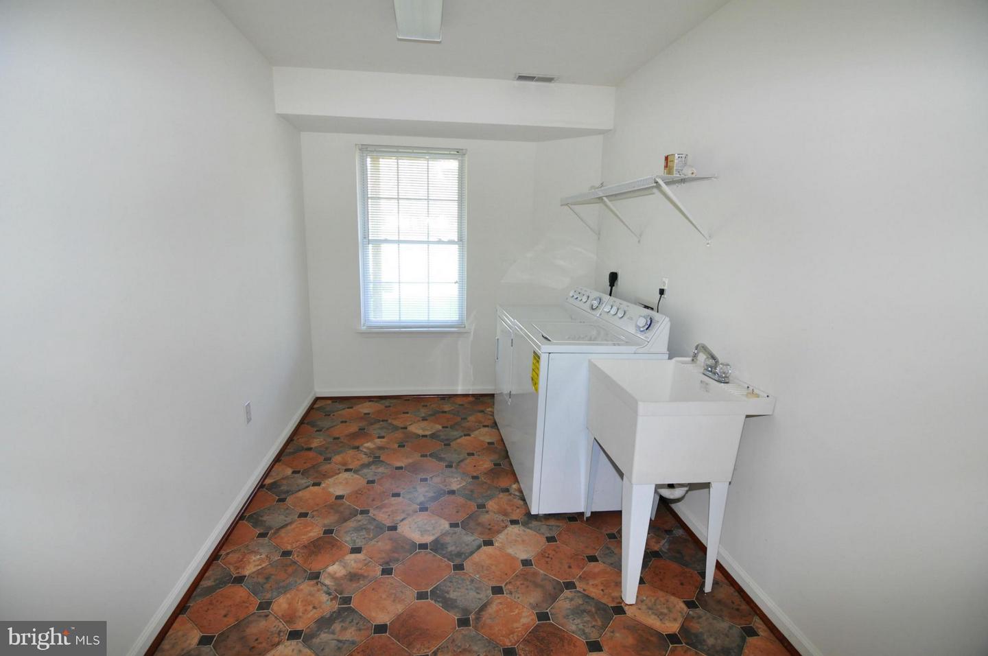 138 WINDSTONE DR, WINCHESTER, Virginia 22602, 3 Bedrooms Bedrooms, ,2 BathroomsBathrooms,Residential,For sale,138 WINDSTONE DR,VAFV2038094 MLS # VAFV2038094 138 WINDSTONE DR, WINCHESTER, Virginia 22602, 3 Bedrooms Bedrooms, ,2 BathroomsBathrooms,Residential,For sale,138 WINDSTONE DR,VAFV2038094 MLS # VAFV2038094