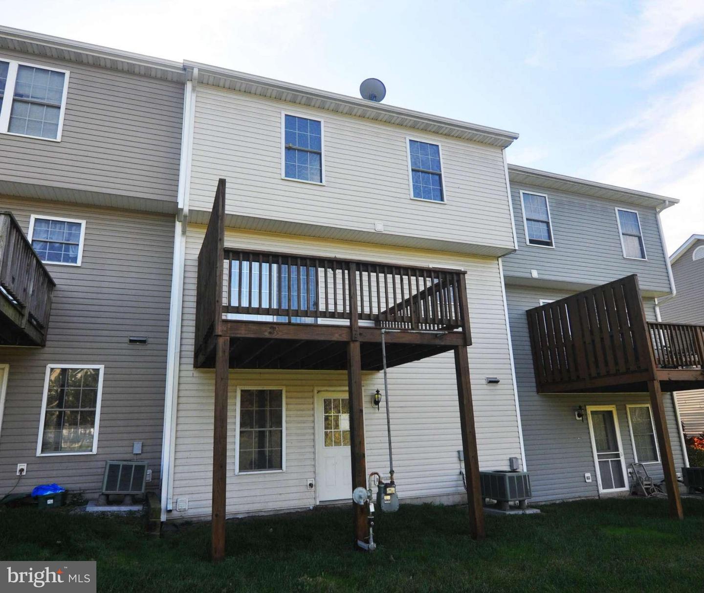 138 WINDSTONE DR, WINCHESTER, Virginia 22602, 3 Bedrooms Bedrooms, ,2 BathroomsBathrooms,Residential,For sale,138 WINDSTONE DR,VAFV2038094 MLS # VAFV2038094 138 WINDSTONE DR, WINCHESTER, Virginia 22602, 3 Bedrooms Bedrooms, ,2 BathroomsBathrooms,Residential,For sale,138 WINDSTONE DR,VAFV2038094 MLS # VAFV2038094