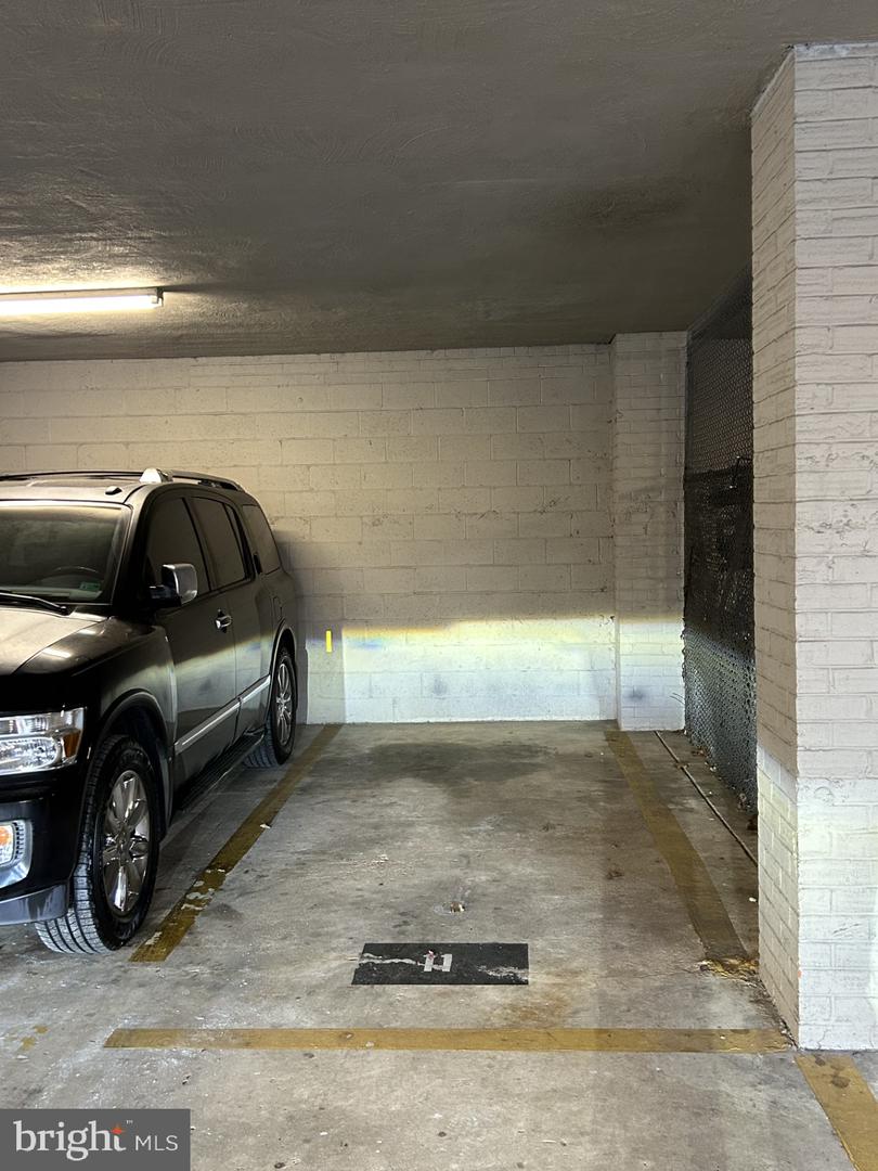 5340 HOLMES RUN PKWY #706, ALEXANDRIA, Virginia 22304, 1 Bedroom Bedrooms, ,1 BathroomBathrooms,Residential,For sale,5340 HOLMES RUN PKWY #706,VAAX2052244 MLS # VAAX2052244