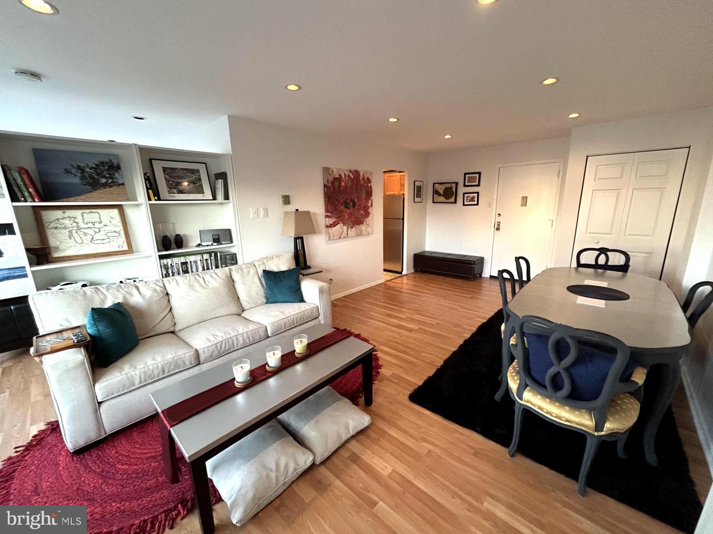 5340 HOLMES RUN PKWY #706, ALEXANDRIA, Virginia 22304, 1 Bedroom Bedrooms, ,1 BathroomBathrooms,Residential,For sale,5340 HOLMES RUN PKWY #706,VAAX2052244 MLS # VAAX2052244 5340 HOLMES RUN PKWY #706, ALEXANDRIA, Virginia 22304, 1 Bedroom Bedrooms, ,1 BathroomBathrooms,Residential,For sale,5340 HOLMES RUN PKWY #706,VAAX2052244 MLS # VAAX2052244