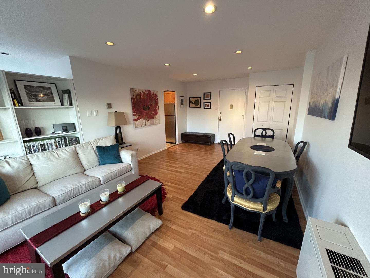 5340 HOLMES RUN PKWY #706, ALEXANDRIA, Virginia 22304, 1 Bedroom Bedrooms, ,1 BathroomBathrooms,Residential,For sale,5340 HOLMES RUN PKWY #706,VAAX2052244 MLS # VAAX2052244 5340 HOLMES RUN PKWY #706, ALEXANDRIA, Virginia 22304, 1 Bedroom Bedrooms, ,1 BathroomBathrooms,Residential,For sale,5340 HOLMES RUN PKWY #706,VAAX2052244 MLS # VAAX2052244