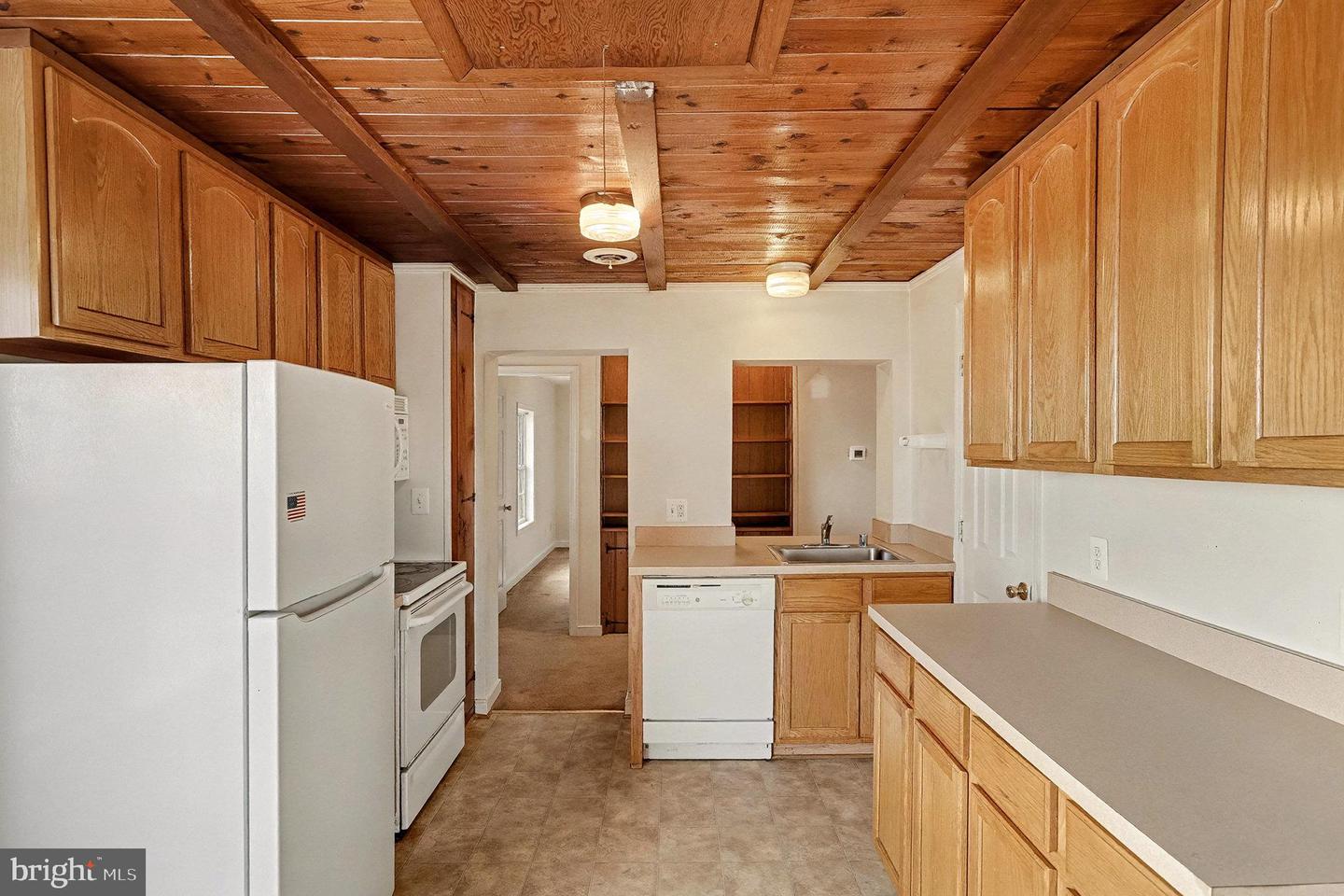 1117 IRVING AVE, COLONIAL BEACH, Virginia 22443, 2 Bedrooms Bedrooms, ,2 BathroomsBathrooms,Residential,For sale,1117 IRVING AVE,VAWE2010234 MLS # VAWE2010234 1117 IRVING AVE, COLONIAL BEACH, Virginia 22443, 2 Bedrooms Bedrooms, ,2 BathroomsBathrooms,Residential,For sale,1117 IRVING AVE,VAWE2010234 MLS # VAWE2010234