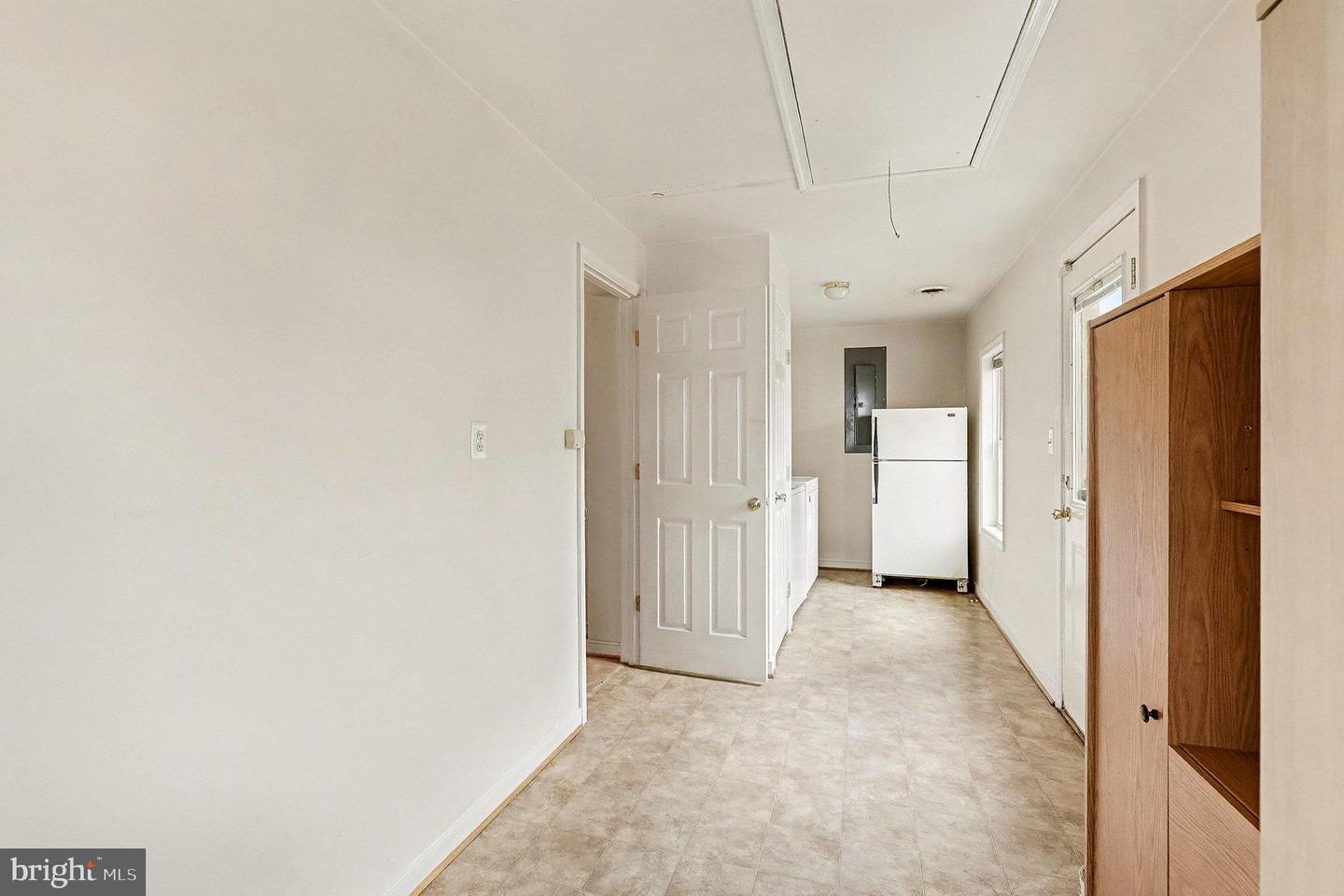 1117 IRVING AVE, COLONIAL BEACH, Virginia 22443, 2 Bedrooms Bedrooms, ,2 BathroomsBathrooms,Residential,For sale,1117 IRVING AVE,VAWE2010234 MLS # VAWE2010234 1117 IRVING AVE, COLONIAL BEACH, Virginia 22443, 2 Bedrooms Bedrooms, ,2 BathroomsBathrooms,Residential,For sale,1117 IRVING AVE,VAWE2010234 MLS # VAWE2010234