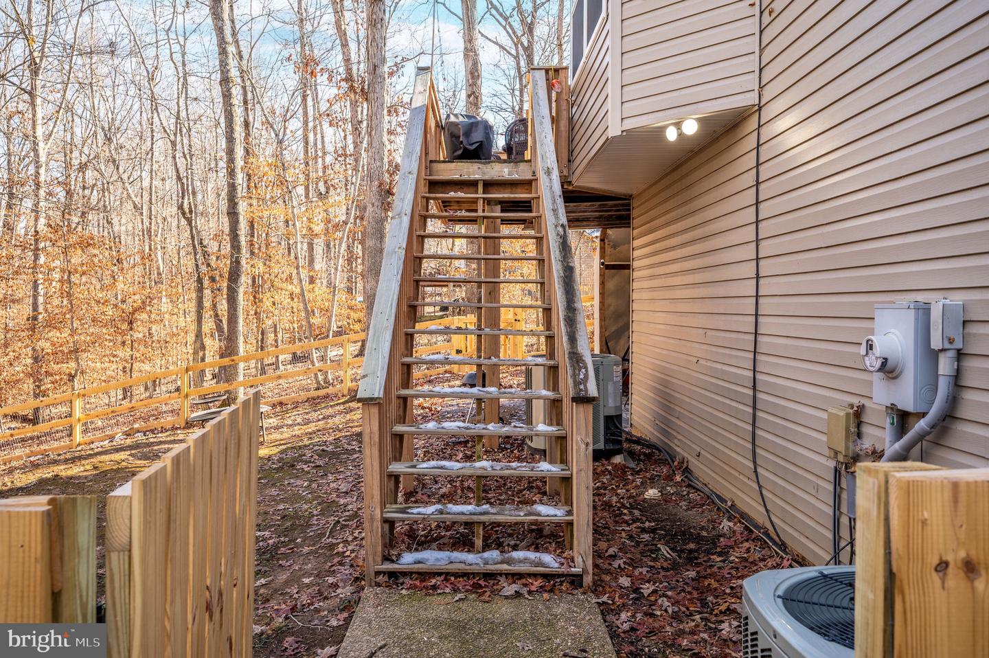 11 HORSEBACK LN, PALMYRA, Virginia 22963, 3 Bedrooms Bedrooms, 7 Rooms Rooms,3 BathroomsBathrooms,Residential,For sale,11 HORSEBACK LN,VAFN2000566 MLS # VAFN2000566 11 HORSEBACK LN, PALMYRA, Virginia 22963, 3 Bedrooms Bedrooms, 7 Rooms Rooms,3 BathroomsBathrooms,Residential,For sale,11 HORSEBACK LN,VAFN2000566 MLS # VAFN2000566