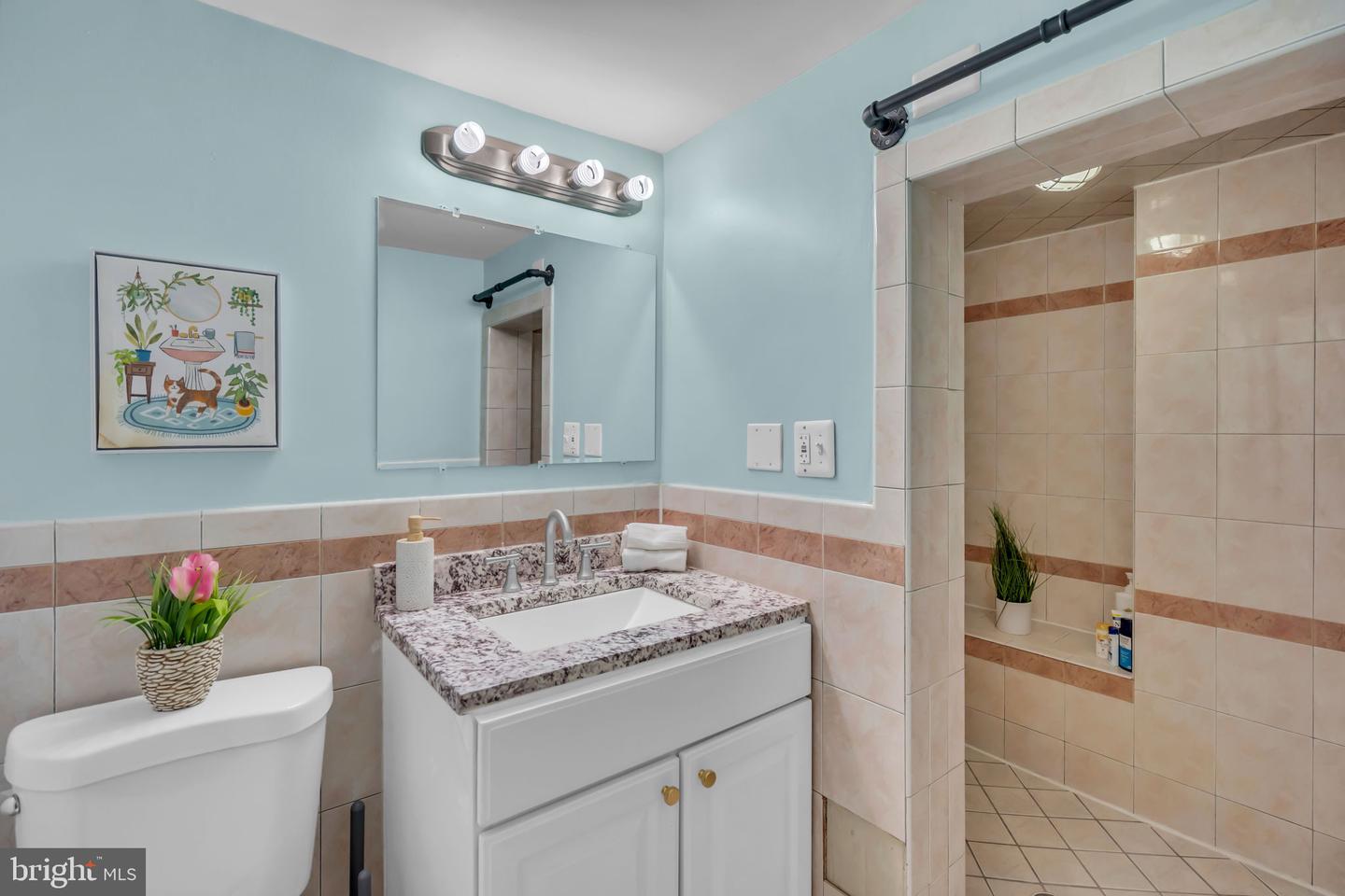 2910 KINGS CHAPEL RD #5, FALLS CHURCH, Virginia 22042, 2 Bedrooms Bedrooms, ,1 BathroomBathrooms,Residential,For sale,2910 KINGS CHAPEL RD #5,VAFX2281948 MLS # VAFX2281948 2910 KINGS CHAPEL RD #5, FALLS CHURCH, Virginia 22042, 2 Bedrooms Bedrooms, ,1 BathroomBathrooms,Residential,For sale,2910 KINGS CHAPEL RD #5,VAFX2281948 MLS # VAFX2281948