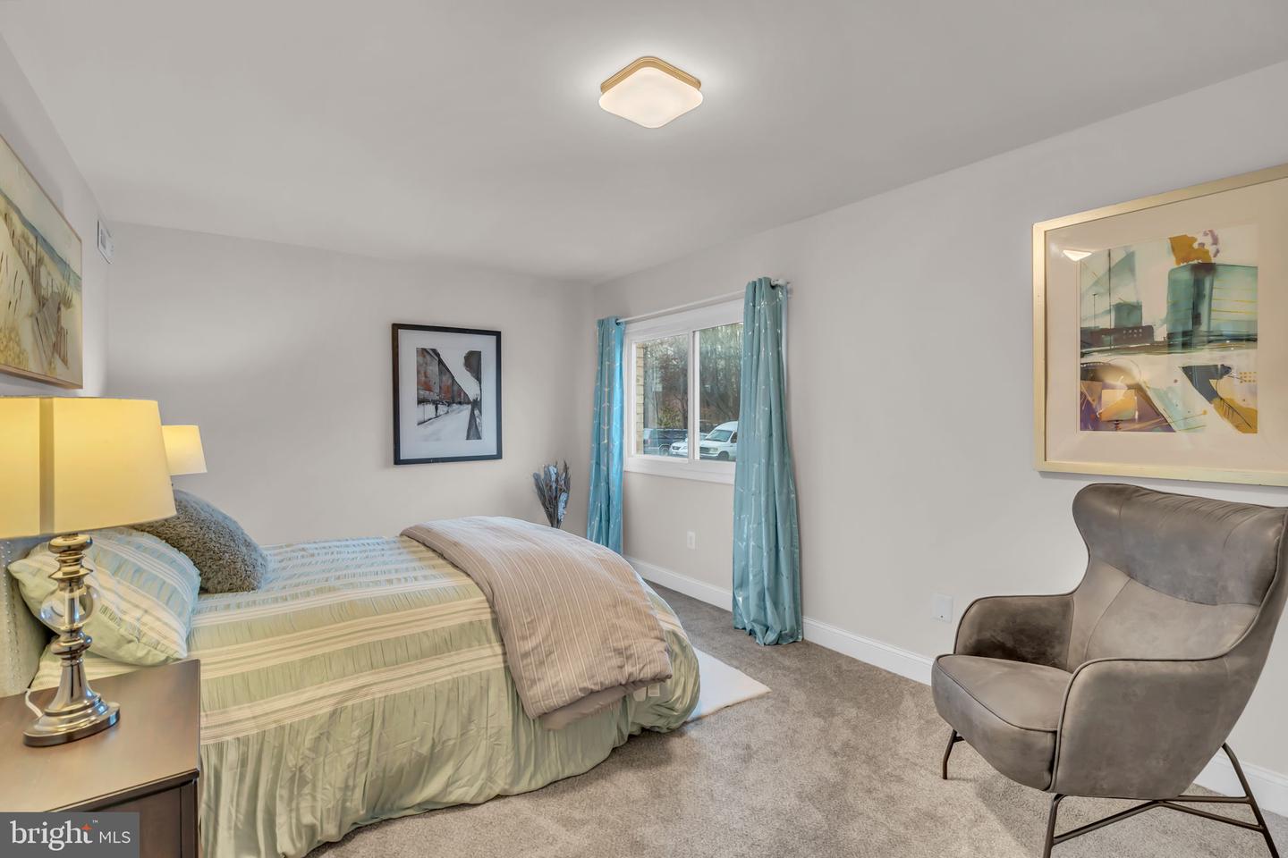 2910 KINGS CHAPEL RD #5, FALLS CHURCH, Virginia 22042, 2 Bedrooms Bedrooms, ,1 BathroomBathrooms,Residential,For sale,2910 KINGS CHAPEL RD #5,VAFX2281948 MLS # VAFX2281948 2910 KINGS CHAPEL RD #5, FALLS CHURCH, Virginia 22042, 2 Bedrooms Bedrooms, ,1 BathroomBathrooms,Residential,For sale,2910 KINGS CHAPEL RD #5,VAFX2281948 MLS # VAFX2281948