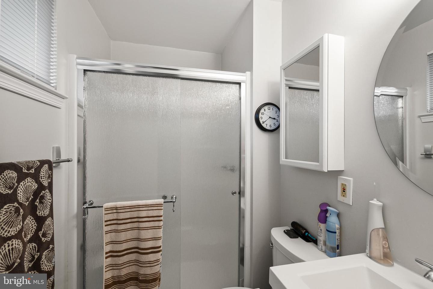 4914 WYCLIFF LN, FAIRFAX, Virginia 22032, 3 Bedrooms Bedrooms, ,2 BathroomsBathrooms,Residential,For sale,4914 WYCLIFF LN,VAFX2281988 MLS # VAFX2281988 4914 WYCLIFF LN, FAIRFAX, Virginia 22032, 3 Bedrooms Bedrooms, ,2 BathroomsBathrooms,Residential,For sale,4914 WYCLIFF LN,VAFX2281988 MLS # VAFX2281988