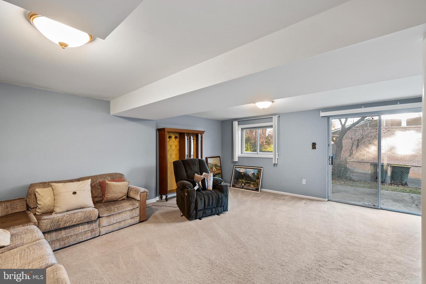 4914 WYCLIFF LN, FAIRFAX, Virginia 22032, 3 Bedrooms Bedrooms, ,2 BathroomsBathrooms,Residential,For sale,4914 WYCLIFF LN,VAFX2281988 MLS # VAFX2281988 4914 WYCLIFF LN, FAIRFAX, Virginia 22032, 3 Bedrooms Bedrooms, ,2 BathroomsBathrooms,Residential,For sale,4914 WYCLIFF LN,VAFX2281988 MLS # VAFX2281988