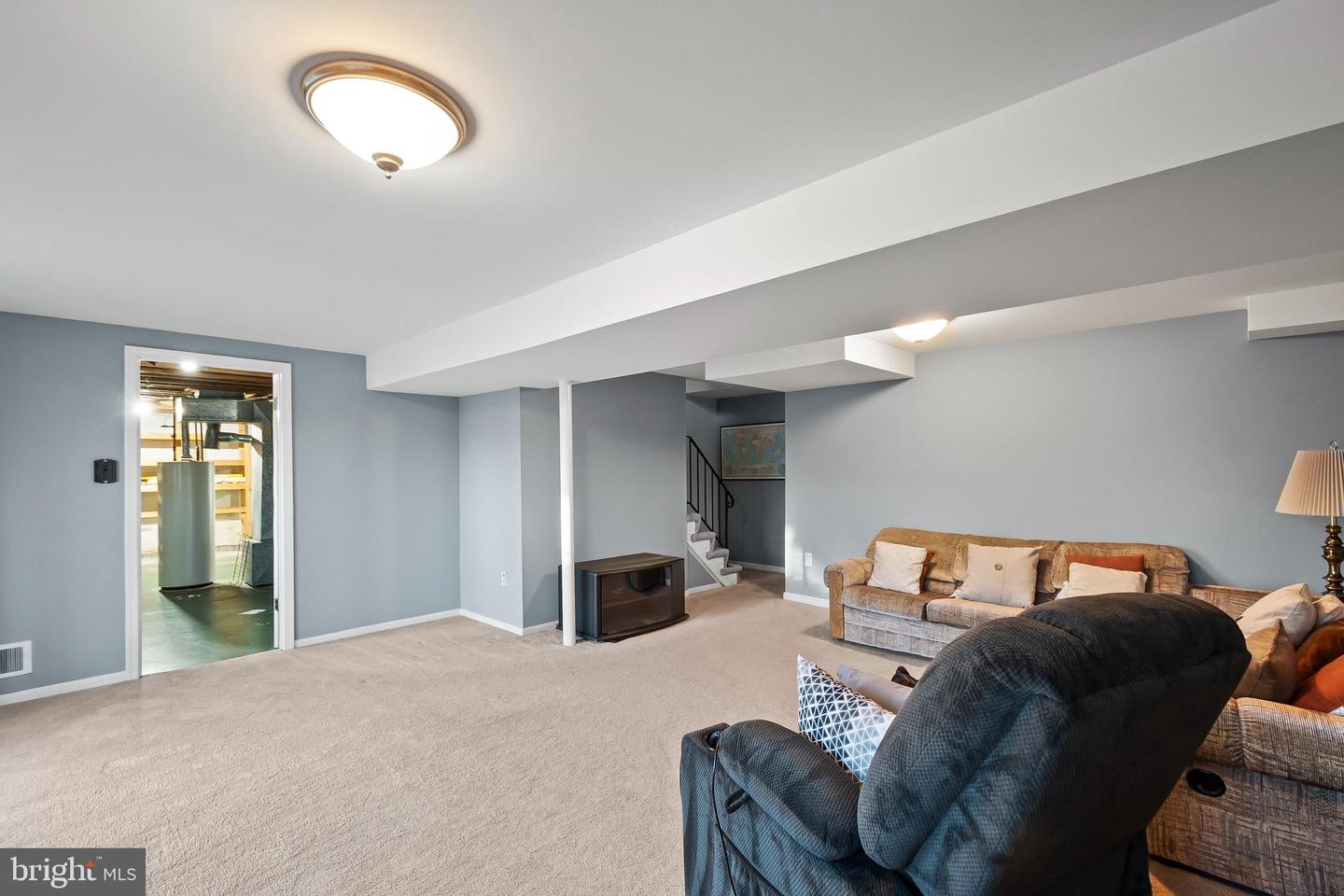 4914 WYCLIFF LN, FAIRFAX, Virginia 22032, 3 Bedrooms Bedrooms, ,2 BathroomsBathrooms,Residential,For sale,4914 WYCLIFF LN,VAFX2281988 MLS # VAFX2281988 4914 WYCLIFF LN, FAIRFAX, Virginia 22032, 3 Bedrooms Bedrooms, ,2 BathroomsBathrooms,Residential,For sale,4914 WYCLIFF LN,VAFX2281988 MLS # VAFX2281988