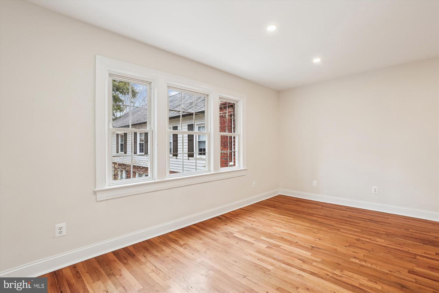 2600 16TH ST S #696, ARLINGTON, Virginia 22204, 2 Bedrooms Bedrooms, ,1 BathroomBathrooms,Residential,For sale,2600 16TH ST S #696,VAAR2066766 MLS # VAAR2066766 2600 16TH ST S #696, ARLINGTON, Virginia 22204, 2 Bedrooms Bedrooms, ,1 BathroomBathrooms,Residential,For sale,2600 16TH ST S #696,VAAR2066766 MLS # VAAR2066766