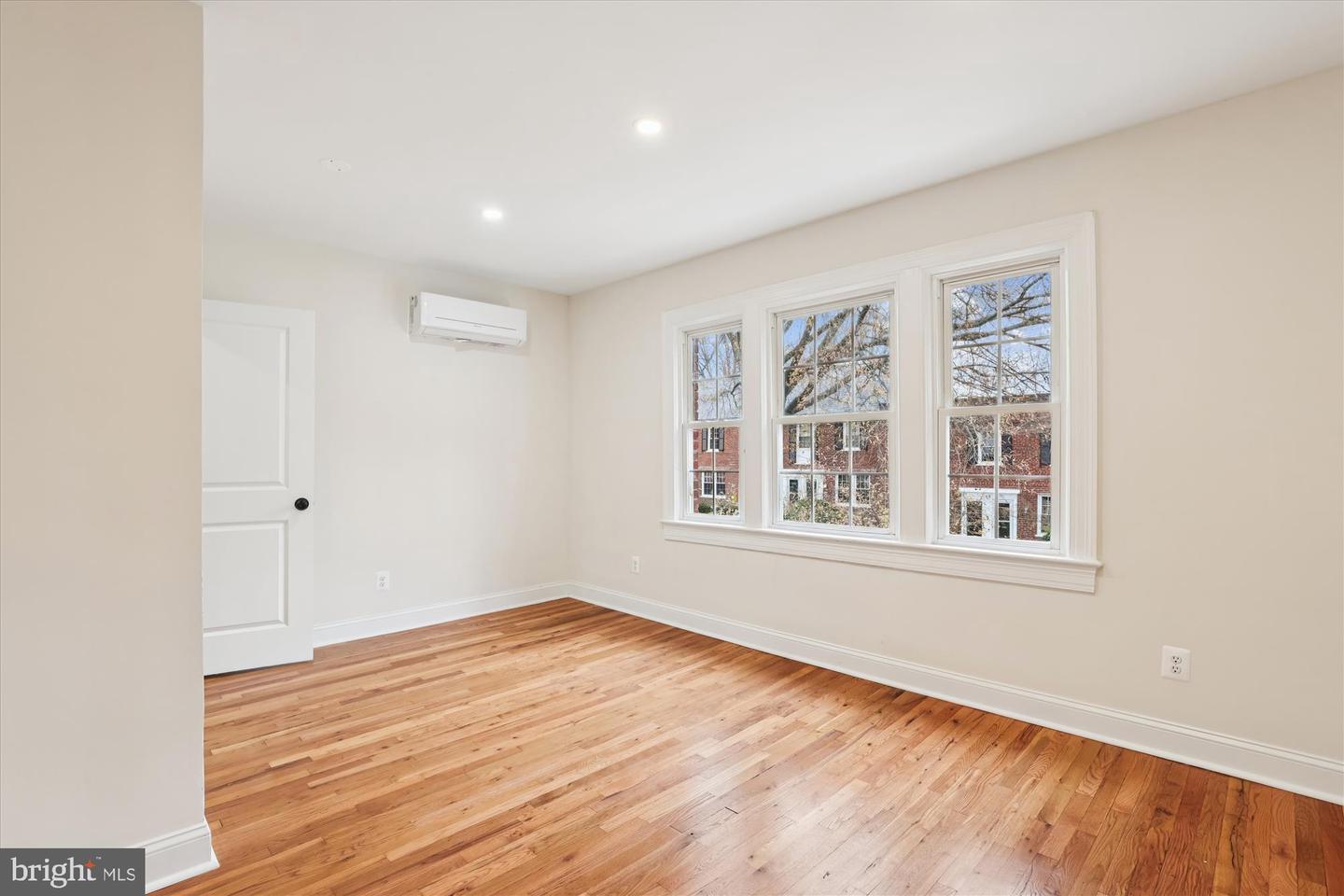 2600 16TH ST S #696, ARLINGTON, Virginia 22204, 2 Bedrooms Bedrooms, ,1 BathroomBathrooms,Residential,For sale,2600 16TH ST S #696,VAAR2066766 MLS # VAAR2066766 2600 16TH ST S #696, ARLINGTON, Virginia 22204, 2 Bedrooms Bedrooms, ,1 BathroomBathrooms,Residential,For sale,2600 16TH ST S #696,VAAR2066766 MLS # VAAR2066766