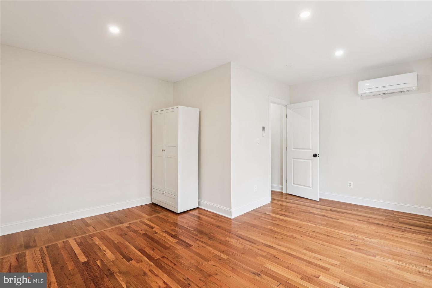 2600 16TH ST S #696, ARLINGTON, Virginia 22204, 2 Bedrooms Bedrooms, ,1 BathroomBathrooms,Residential,For sale,2600 16TH ST S #696,VAAR2066766 MLS # VAAR2066766 2600 16TH ST S #696, ARLINGTON, Virginia 22204, 2 Bedrooms Bedrooms, ,1 BathroomBathrooms,Residential,For sale,2600 16TH ST S #696,VAAR2066766 MLS # VAAR2066766