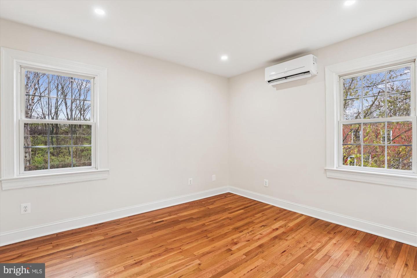 2600 16TH ST S #696, ARLINGTON, Virginia 22204, 2 Bedrooms Bedrooms, ,1 BathroomBathrooms,Residential,For sale,2600 16TH ST S #696,VAAR2066766 MLS # VAAR2066766 2600 16TH ST S #696, ARLINGTON, Virginia 22204, 2 Bedrooms Bedrooms, ,1 BathroomBathrooms,Residential,For sale,2600 16TH ST S #696,VAAR2066766 MLS # VAAR2066766