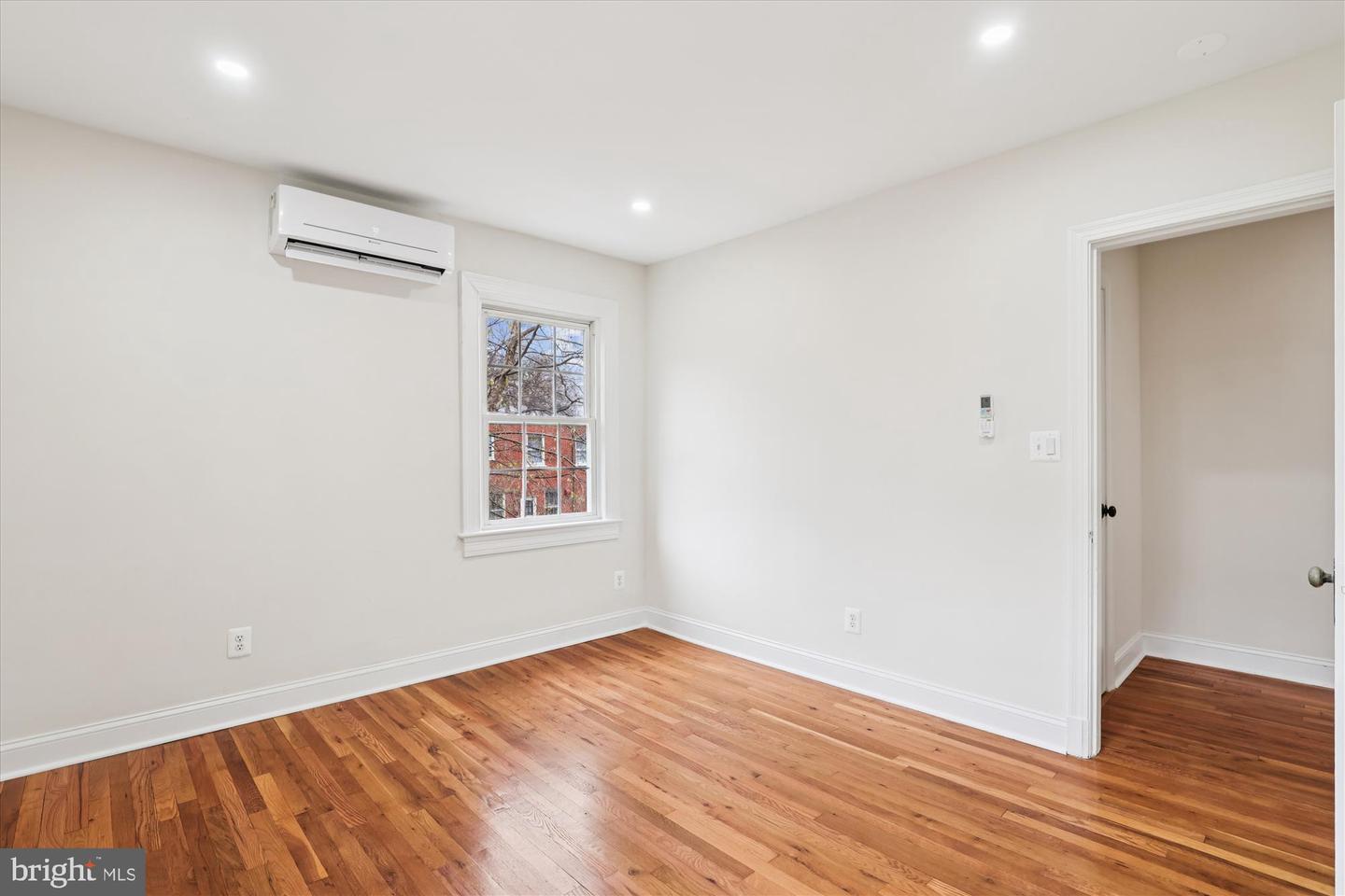 2600 16TH ST S #696, ARLINGTON, Virginia 22204, 2 Bedrooms Bedrooms, ,1 BathroomBathrooms,Residential,For sale,2600 16TH ST S #696,VAAR2066766 MLS # VAAR2066766 2600 16TH ST S #696, ARLINGTON, Virginia 22204, 2 Bedrooms Bedrooms, ,1 BathroomBathrooms,Residential,For sale,2600 16TH ST S #696,VAAR2066766 MLS # VAAR2066766