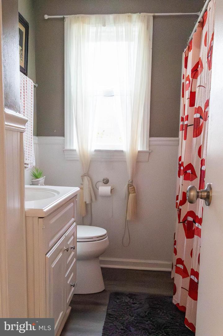 126 N EUCLID AVE, WINCHESTER, Virginia 22601, 4 Bedrooms Bedrooms, 7 Rooms Rooms,3 BathroomsBathrooms,Residential,For sale,126 N EUCLID AVE,VAWI2009594 MLS # VAWI2009594 126 N EUCLID AVE, WINCHESTER, Virginia 22601, 4 Bedrooms Bedrooms, 7 Rooms Rooms,3 BathroomsBathrooms,Residential,For sale,126 N EUCLID AVE,VAWI2009594 MLS # VAWI2009594