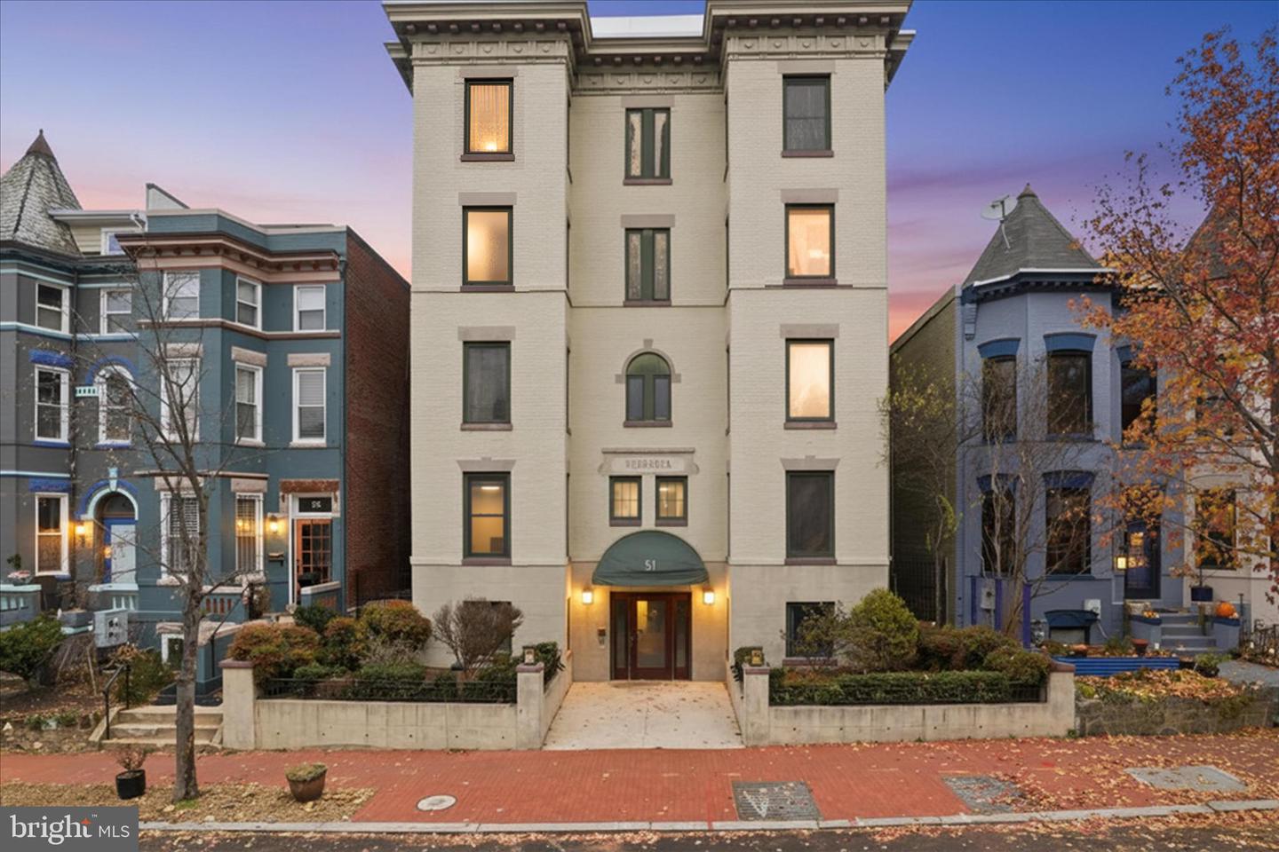 51 RANDOLPH PL NW #204, WASHINGTON, District Of Columbia 20001, 1 Bedroom Bedrooms, 2 Rooms Rooms,1 BathroomBathrooms,Residential,For sale,51 RANDOLPH PL NW #204,DCDC2234888 MLS # DCDC2234888 51 RANDOLPH PL NW #204, WASHINGTON, District Of Columbia 20001, 1 Bedroom Bedrooms, 2 Rooms Rooms,1 BathroomBathrooms,Residential,For sale,51 RANDOLPH PL NW #204,DCDC2234888 MLS # DCDC2234888