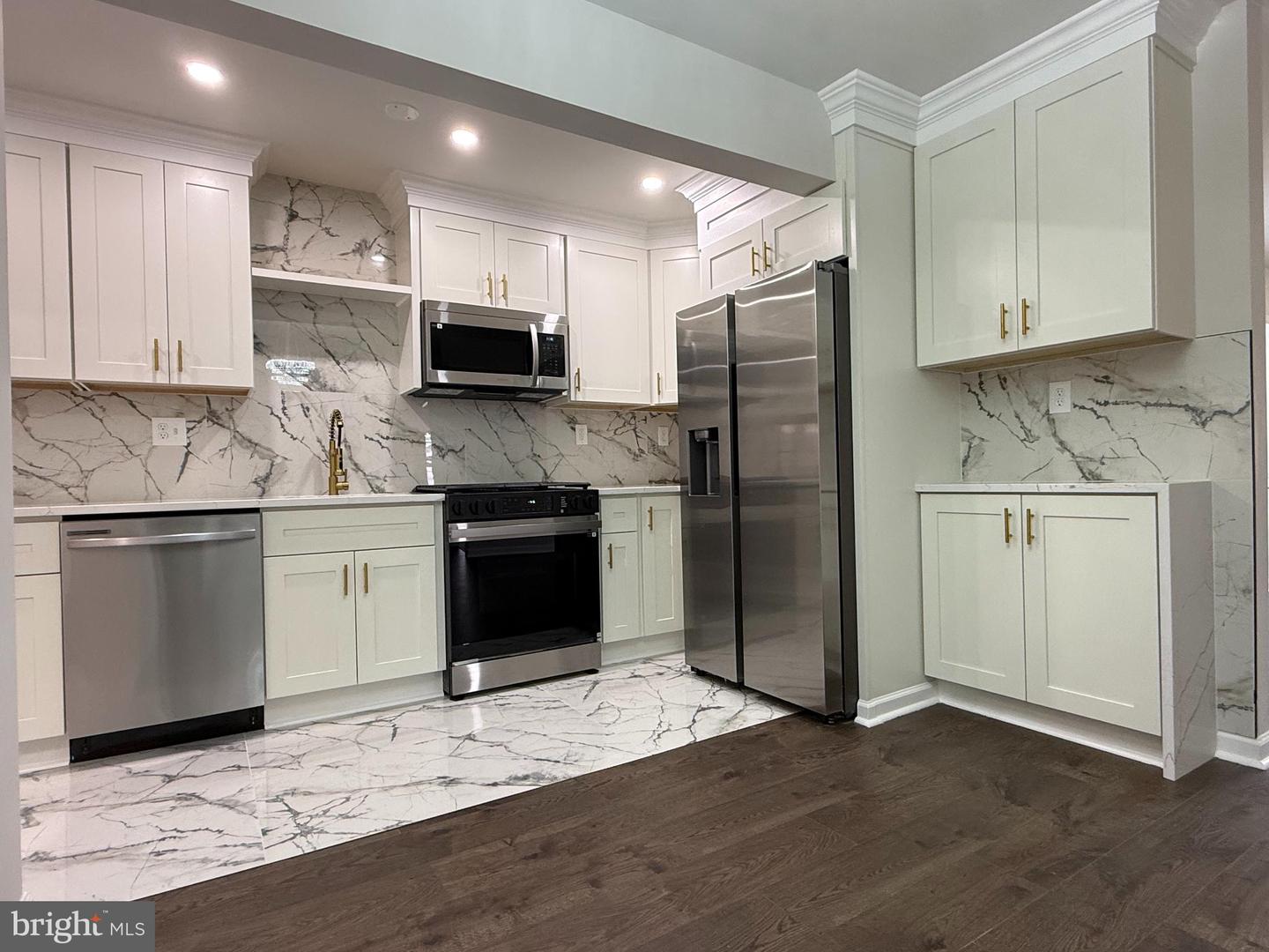 1203 RIGGS CT, WOODBRIDGE, Virginia 22191, 4 Bedrooms Bedrooms, ,2 BathroomsBathrooms,Residential,For sale,1203 RIGGS CT,VAPW2109108 MLS # VAPW2109108 1203 RIGGS CT, WOODBRIDGE, Virginia 22191, 4 Bedrooms Bedrooms, ,2 BathroomsBathrooms,Residential,For sale,1203 RIGGS CT,VAPW2109108 MLS # VAPW2109108