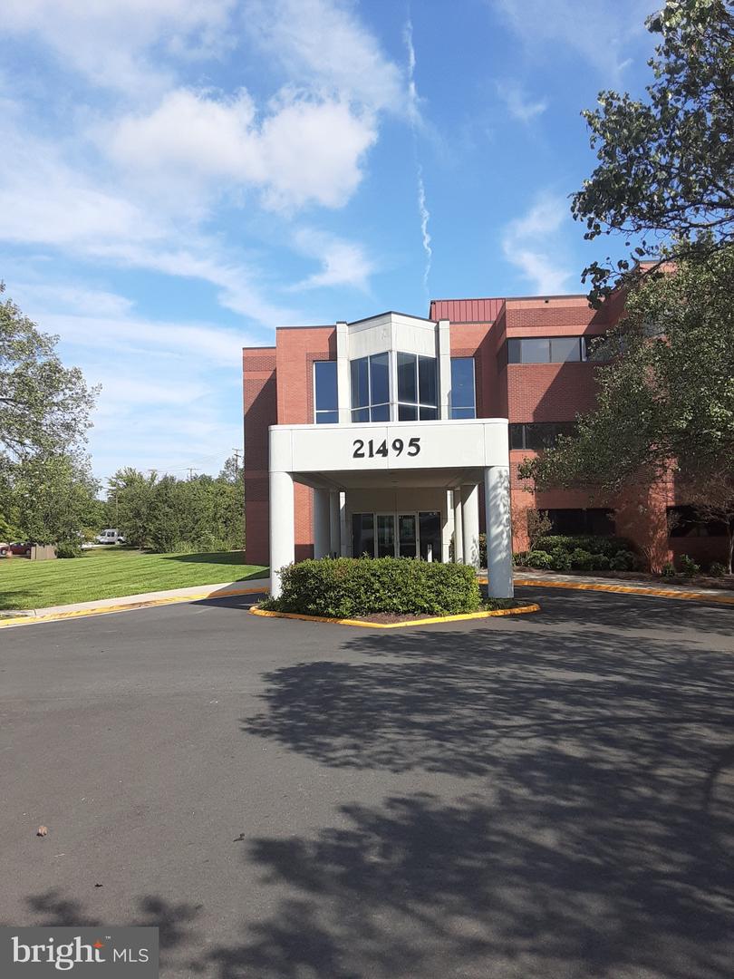 21495 RIDGETOP CIR #106, STERLING, Virginia 20166, ,Land,For sale,21495 RIDGETOP CIR #106,VALO2112320 MLS # VALO2112320 21495 RIDGETOP CIR #106, STERLING, Virginia 20166, ,Land,For sale,21495 RIDGETOP CIR #106,VALO2112320 MLS # VALO2112320