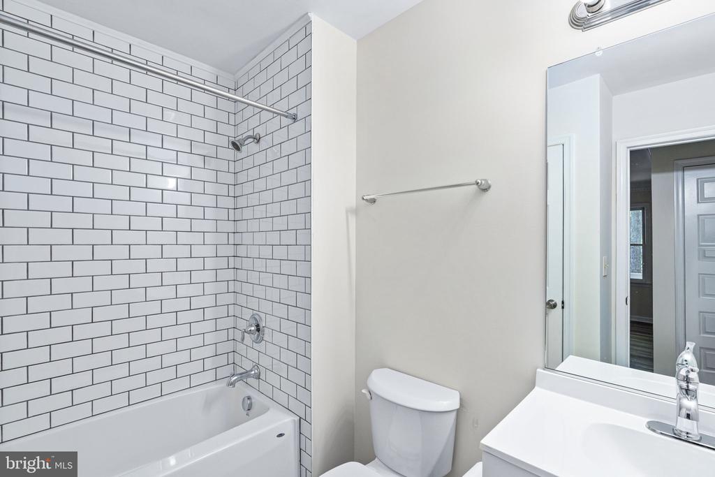 303 MT PLEASANT DR, LOCUST GROVE, Virginia 22508, 3 Bedrooms Bedrooms, ,2 BathroomsBathrooms,Residential,303 MT PLEASANT DR,VAOR2010636 MLS # VAOR2010636 303 MT PLEASANT DR, LOCUST GROVE, Virginia 22508, 3 Bedrooms Bedrooms, ,2 BathroomsBathrooms,Residential,303 MT PLEASANT DR,VAOR2010636 MLS # VAOR2010636