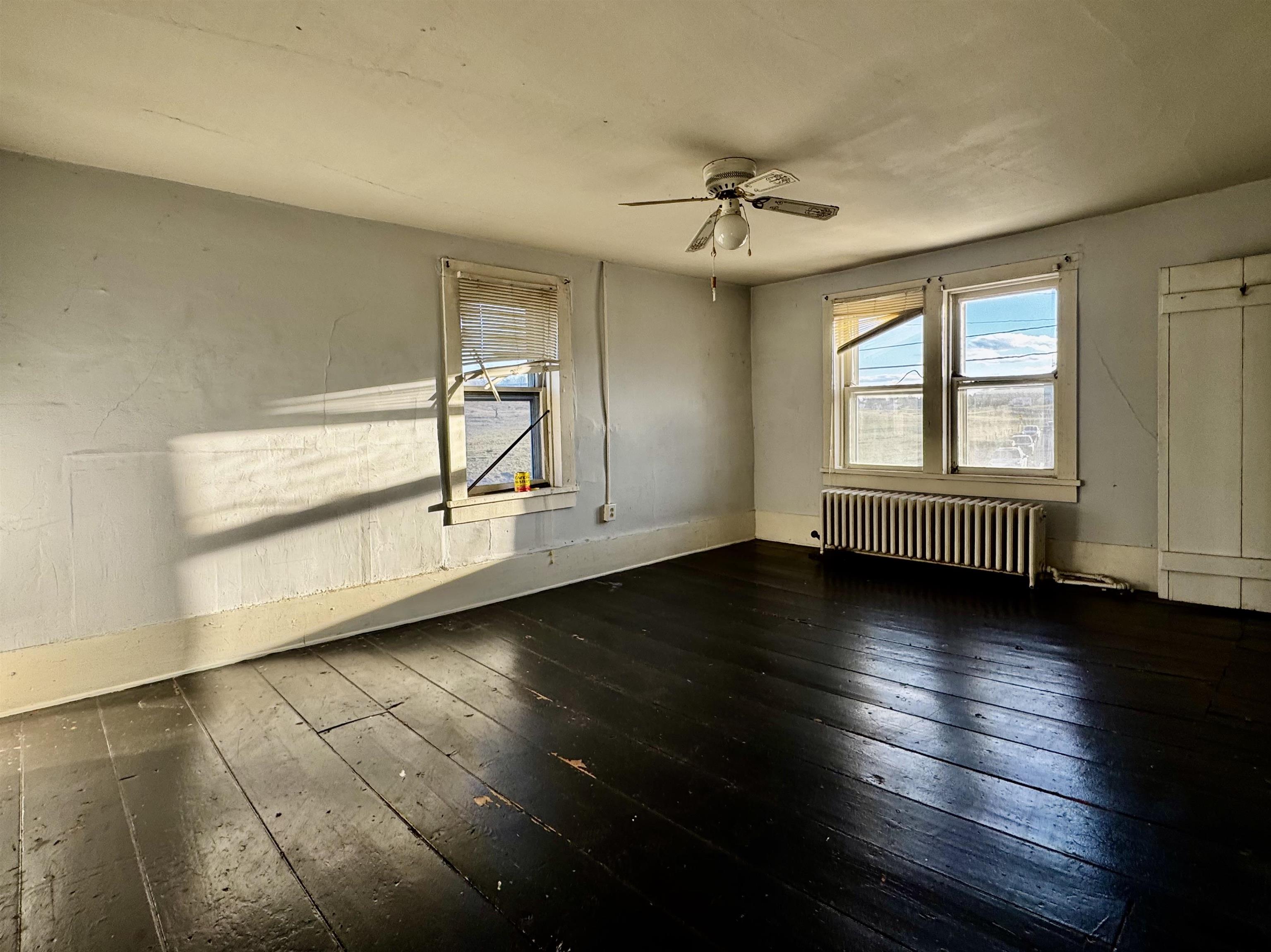 2002 MT CLINTON PIKE, ROCKINGHAM, Virginia 22802, 3 Bedrooms Bedrooms, ,1 BathroomBathrooms,Residential,2002 MT CLINTON PIKE,671805 MLS # 671805 2002 MT CLINTON PIKE, ROCKINGHAM, Virginia 22802, 3 Bedrooms Bedrooms, ,1 BathroomBathrooms,Residential,2002 MT CLINTON PIKE,671805 MLS # 671805