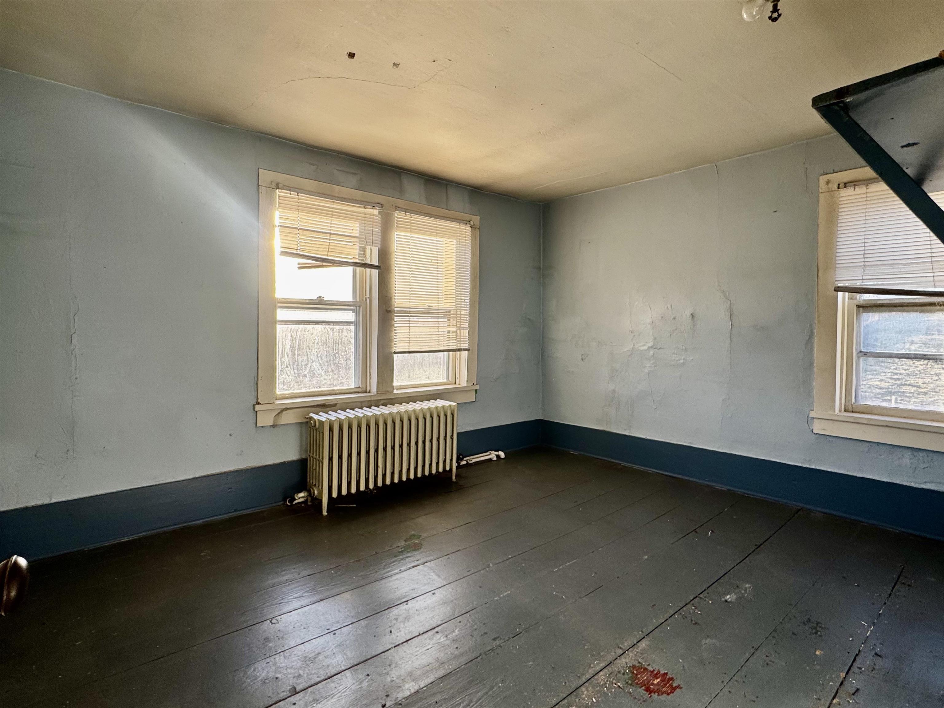 2002 MT CLINTON PIKE, ROCKINGHAM, Virginia 22802, 3 Bedrooms Bedrooms, ,1 BathroomBathrooms,Residential,2002 MT CLINTON PIKE,671805 MLS # 671805 2002 MT CLINTON PIKE, ROCKINGHAM, Virginia 22802, 3 Bedrooms Bedrooms, ,1 BathroomBathrooms,Residential,2002 MT CLINTON PIKE,671805 MLS # 671805