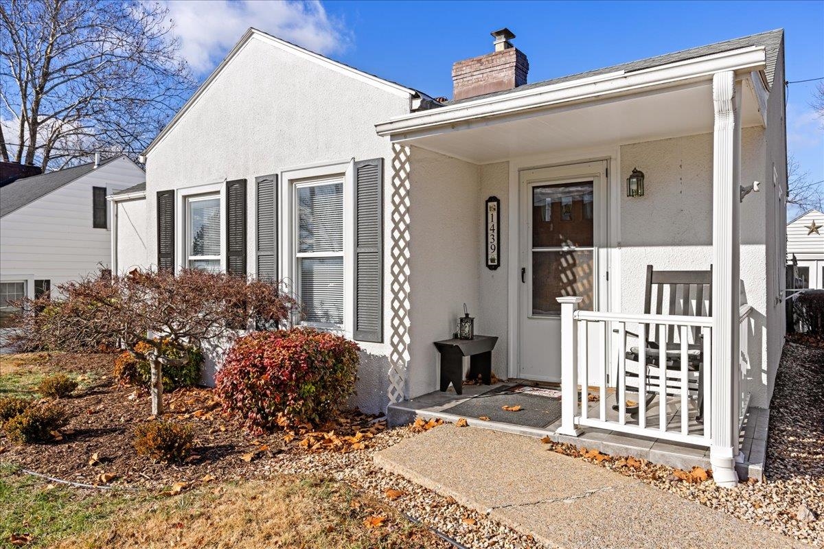 1439 BLUESTONE ST, HARRISONBURG, Virginia 22801, 3 Bedrooms Bedrooms, ,1 BathroomBathrooms,Residential,1439 BLUESTONE ST,671807 MLS # 671807 1439 BLUESTONE ST, HARRISONBURG, Virginia 22801, 3 Bedrooms Bedrooms, ,1 BathroomBathrooms,Residential,1439 BLUESTONE ST,671807 MLS # 671807