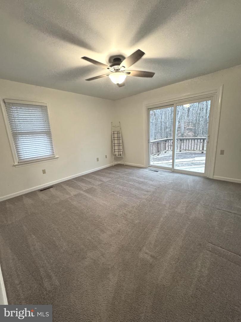 5527 SMITH STATION RD, FREDERICKSBURG, Virginia 22407, 3 Bedrooms Bedrooms, 7 Rooms Rooms,2 BathroomsBathrooms,Residential,For sale,5527 SMITH STATION RD,VASP2037756 MLS # VASP2037756 5527 SMITH STATION RD, FREDERICKSBURG, Virginia 22407, 3 Bedrooms Bedrooms, 7 Rooms Rooms,2 BathroomsBathrooms,Residential,For sale,5527 SMITH STATION RD,VASP2037756 MLS # VASP2037756