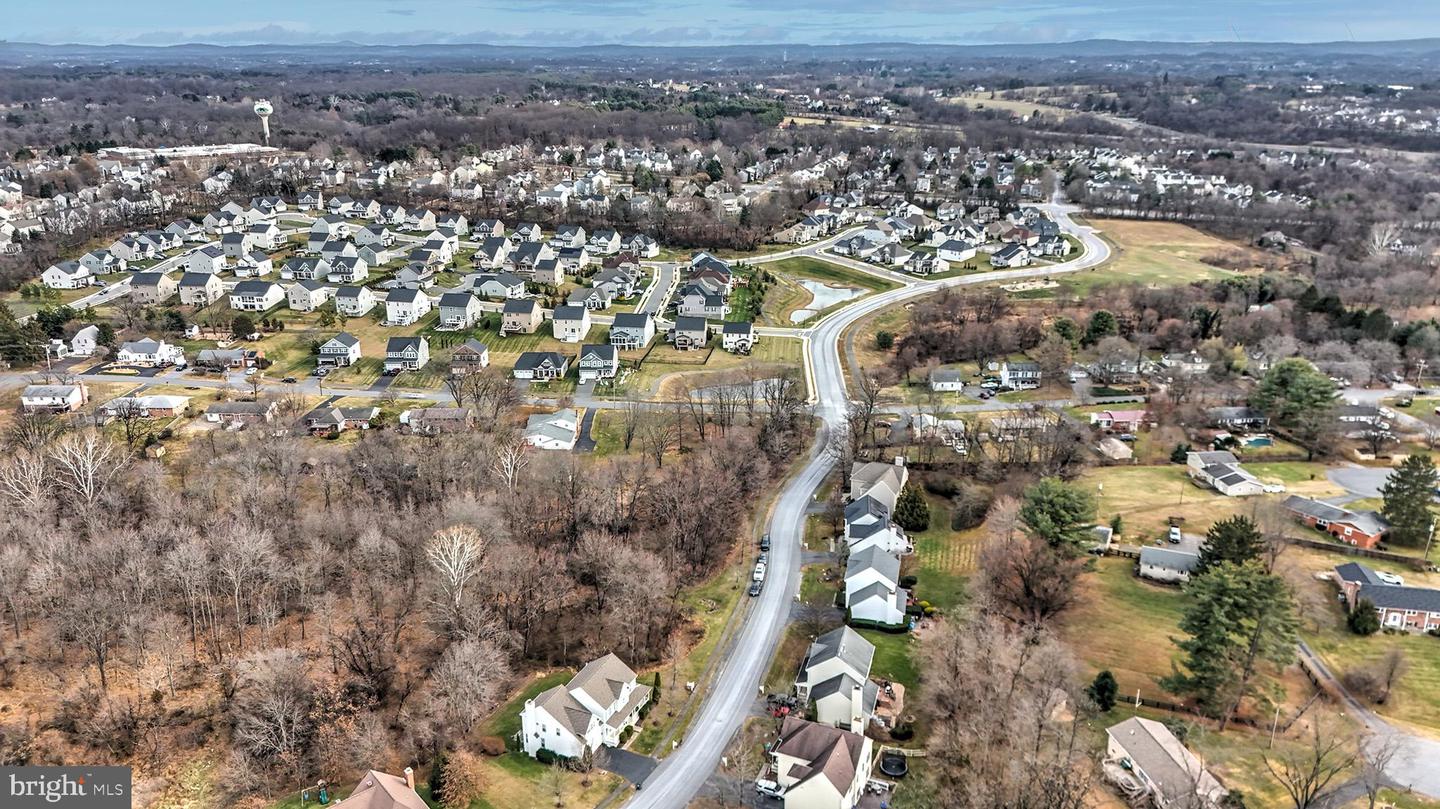 17239 GREENWOOD DR, ROUND HILL, Virginia 20141, 4 Bedrooms Bedrooms, ,2 BathroomsBathrooms,Residential,For sale,17239 GREENWOOD DR,VALO2111886 MLS # VALO2111886 17239 GREENWOOD DR, ROUND HILL, Virginia 20141, 4 Bedrooms Bedrooms, ,2 BathroomsBathrooms,Residential,For sale,17239 GREENWOOD DR,VALO2111886 MLS # VALO2111886