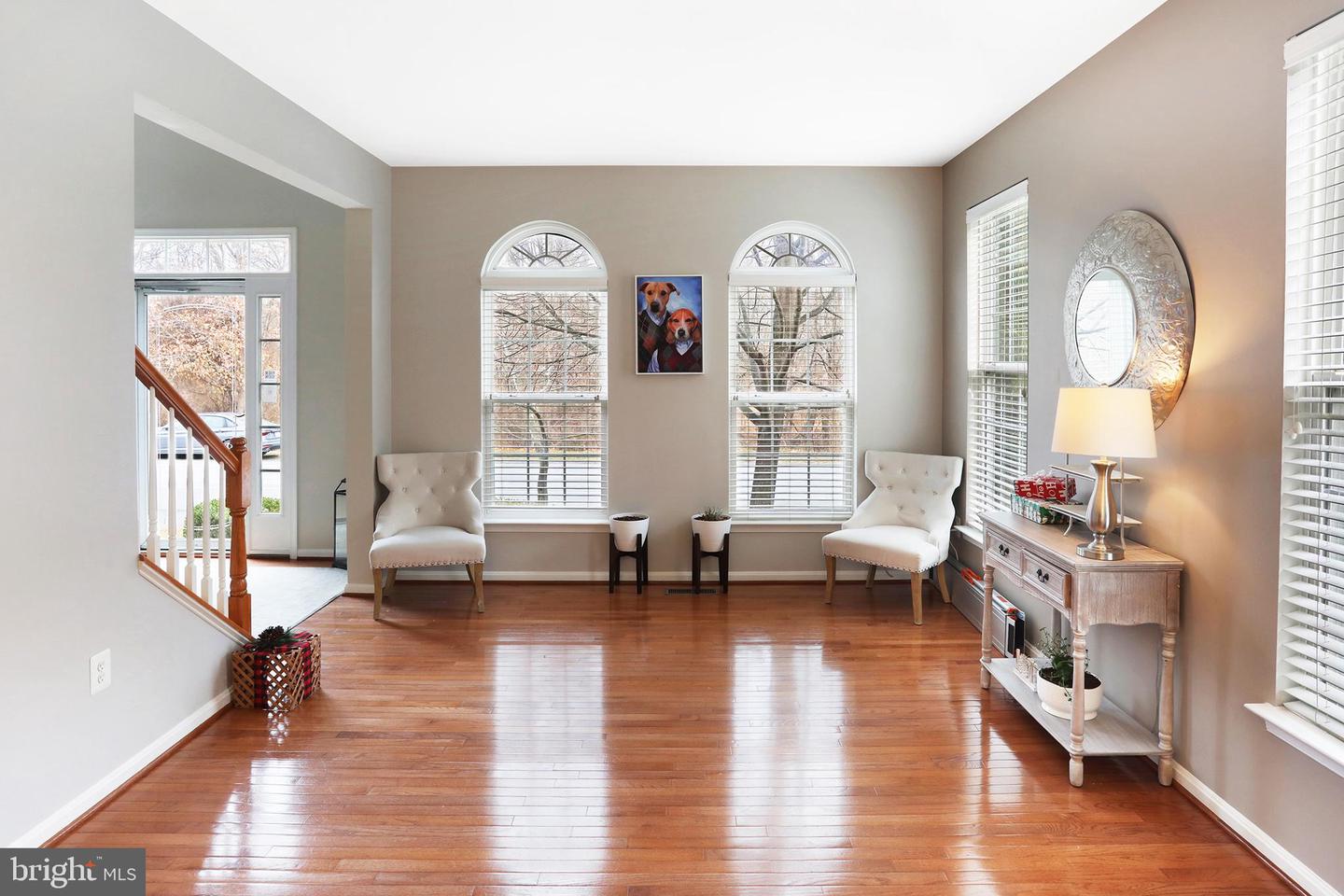 17239 GREENWOOD DR, ROUND HILL, Virginia 20141, 4 Bedrooms Bedrooms, ,2 BathroomsBathrooms,Residential,For sale,17239 GREENWOOD DR,VALO2111886 MLS # VALO2111886 17239 GREENWOOD DR, ROUND HILL, Virginia 20141, 4 Bedrooms Bedrooms, ,2 BathroomsBathrooms,Residential,For sale,17239 GREENWOOD DR,VALO2111886 MLS # VALO2111886