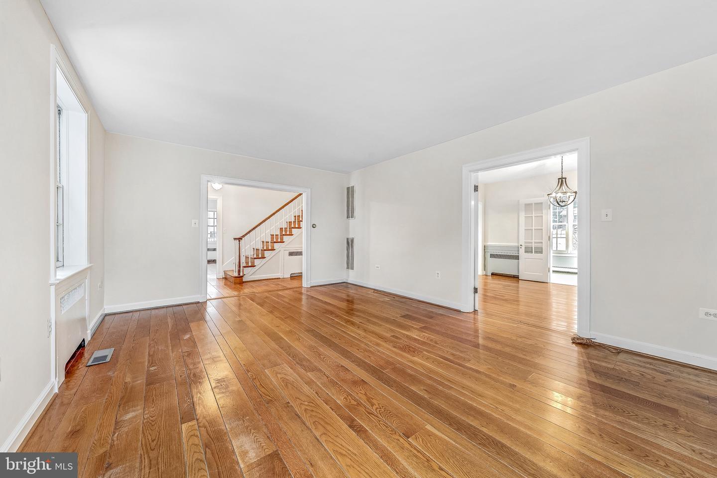 220 S 32ND ST, PURCELLVILLE, Virginia 20132, 3 Bedrooms Bedrooms, ,2 BathroomsBathrooms,Residential,For sale,220 S 32ND ST,VALO2112154 MLS # VALO2112154 220 S 32ND ST, PURCELLVILLE, Virginia 20132, 3 Bedrooms Bedrooms, ,2 BathroomsBathrooms,Residential,For sale,220 S 32ND ST,VALO2112154 MLS # VALO2112154