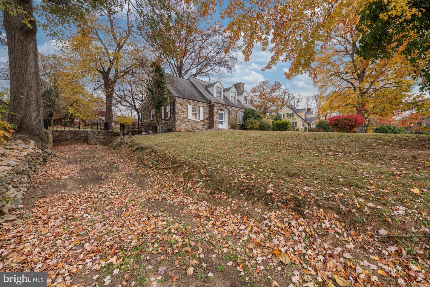 220 S 32ND ST, PURCELLVILLE, Virginia 20132, 3 Bedrooms Bedrooms, ,2 BathroomsBathrooms,Residential,For sale,220 S 32ND ST,VALO2112154 MLS # VALO2112154 220 S 32ND ST, PURCELLVILLE, Virginia 20132, 3 Bedrooms Bedrooms, ,2 BathroomsBathrooms,Residential,For sale,220 S 32ND ST,VALO2112154 MLS # VALO2112154