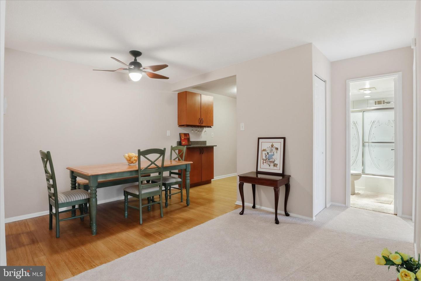 4600 S FOUR MILE RUN DR #207, ARLINGTON, Virginia 22204, 1 Bedroom Bedrooms, 5 Rooms Rooms,1 BathroomBathrooms,Residential,For sale,4600 S FOUR MILE RUN DR #207,VAAR2066872 MLS # VAAR2066872 4600 S FOUR MILE RUN DR #207, ARLINGTON, Virginia 22204, 1 Bedroom Bedrooms, 5 Rooms Rooms,1 BathroomBathrooms,Residential,For sale,4600 S FOUR MILE RUN DR #207,VAAR2066872 MLS # VAAR2066872