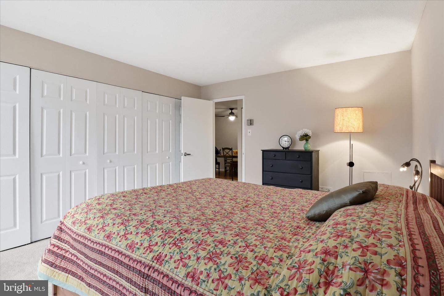 4600 S FOUR MILE RUN DR #207, ARLINGTON, Virginia 22204, 1 Bedroom Bedrooms, 5 Rooms Rooms,1 BathroomBathrooms,Residential,For sale,4600 S FOUR MILE RUN DR #207,VAAR2066872 MLS # VAAR2066872 4600 S FOUR MILE RUN DR #207, ARLINGTON, Virginia 22204, 1 Bedroom Bedrooms, 5 Rooms Rooms,1 BathroomBathrooms,Residential,For sale,4600 S FOUR MILE RUN DR #207,VAAR2066872 MLS # VAAR2066872