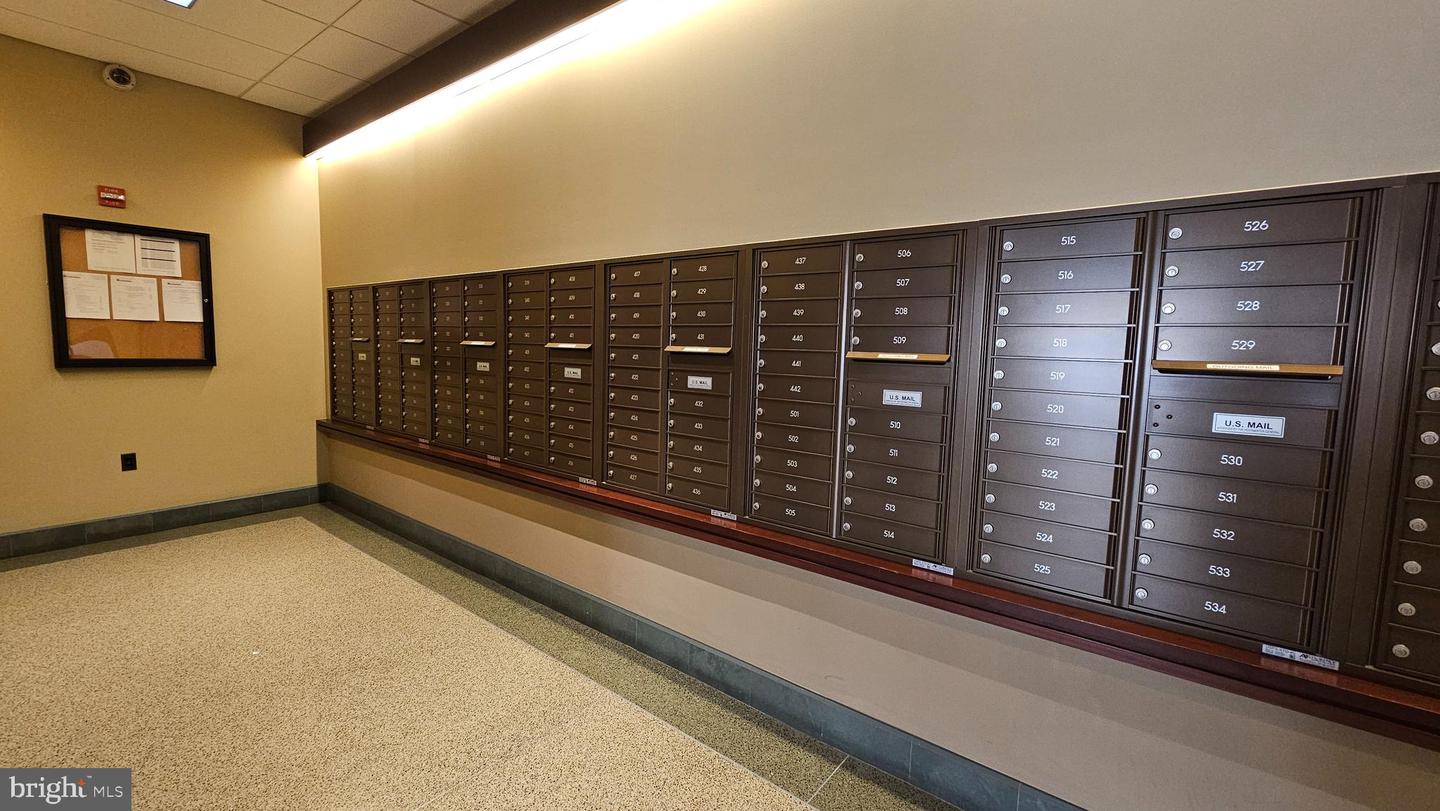 4600 S FOUR MILE RUN DR #207, ARLINGTON, Virginia 22204, 1 Bedroom Bedrooms, 5 Rooms Rooms,1 BathroomBathrooms,Residential,For sale,4600 S FOUR MILE RUN DR #207,VAAR2066872 MLS # VAAR2066872 4600 S FOUR MILE RUN DR #207, ARLINGTON, Virginia 22204, 1 Bedroom Bedrooms, 5 Rooms Rooms,1 BathroomBathrooms,Residential,For sale,4600 S FOUR MILE RUN DR #207,VAAR2066872 MLS # VAAR2066872