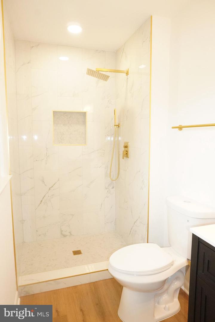 7212 PRINCESS ANNE CT, WARRENTON, Virginia 20187, 5 Bedrooms Bedrooms, ,3 BathroomsBathrooms,Residential,For sale,7212 PRINCESS ANNE CT,VAFQ2019900 MLS # VAFQ2019900 7212 PRINCESS ANNE CT, WARRENTON, Virginia 20187, 5 Bedrooms Bedrooms, ,3 BathroomsBathrooms,Residential,For sale,7212 PRINCESS ANNE CT,VAFQ2019900 MLS # VAFQ2019900