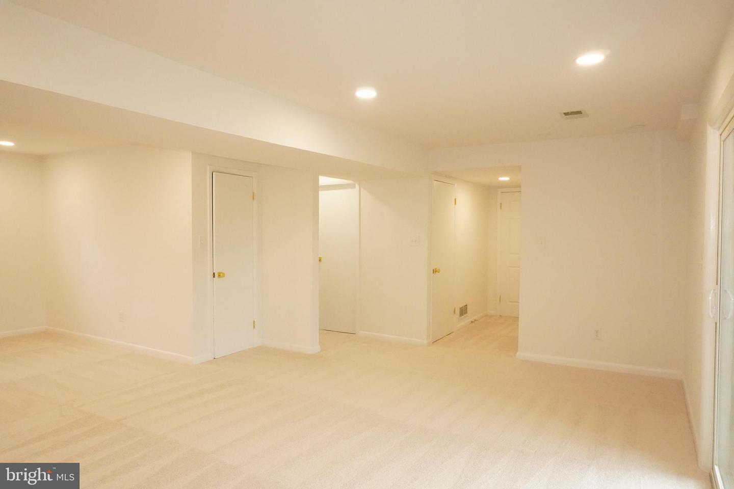 7212 PRINCESS ANNE CT, WARRENTON, Virginia 20187, 5 Bedrooms Bedrooms, ,3 BathroomsBathrooms,Residential,For sale,7212 PRINCESS ANNE CT,VAFQ2019900 MLS # VAFQ2019900 7212 PRINCESS ANNE CT, WARRENTON, Virginia 20187, 5 Bedrooms Bedrooms, ,3 BathroomsBathrooms,Residential,For sale,7212 PRINCESS ANNE CT,VAFQ2019900 MLS # VAFQ2019900