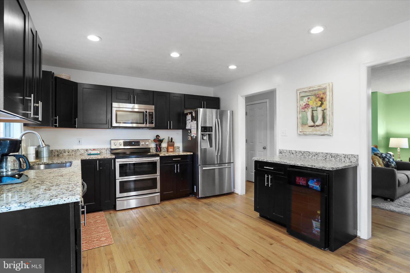 991 SELDON DR, STRASBURG, Virginia 22657, 4 Bedrooms Bedrooms, 13 Rooms Rooms,3 BathroomsBathrooms,Residential,For sale,991 SELDON DR,VASH2013198 MLS # VASH2013198 991 SELDON DR, STRASBURG, Virginia 22657, 4 Bedrooms Bedrooms, 13 Rooms Rooms,3 BathroomsBathrooms,Residential,For sale,991 SELDON DR,VASH2013198 MLS # VASH2013198