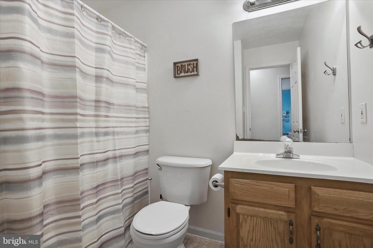 991 SELDON DR, STRASBURG, Virginia 22657, 4 Bedrooms Bedrooms, 13 Rooms Rooms,3 BathroomsBathrooms,Residential,For sale,991 SELDON DR,VASH2013198 MLS # VASH2013198 991 SELDON DR, STRASBURG, Virginia 22657, 4 Bedrooms Bedrooms, 13 Rooms Rooms,3 BathroomsBathrooms,Residential,For sale,991 SELDON DR,VASH2013198 MLS # VASH2013198