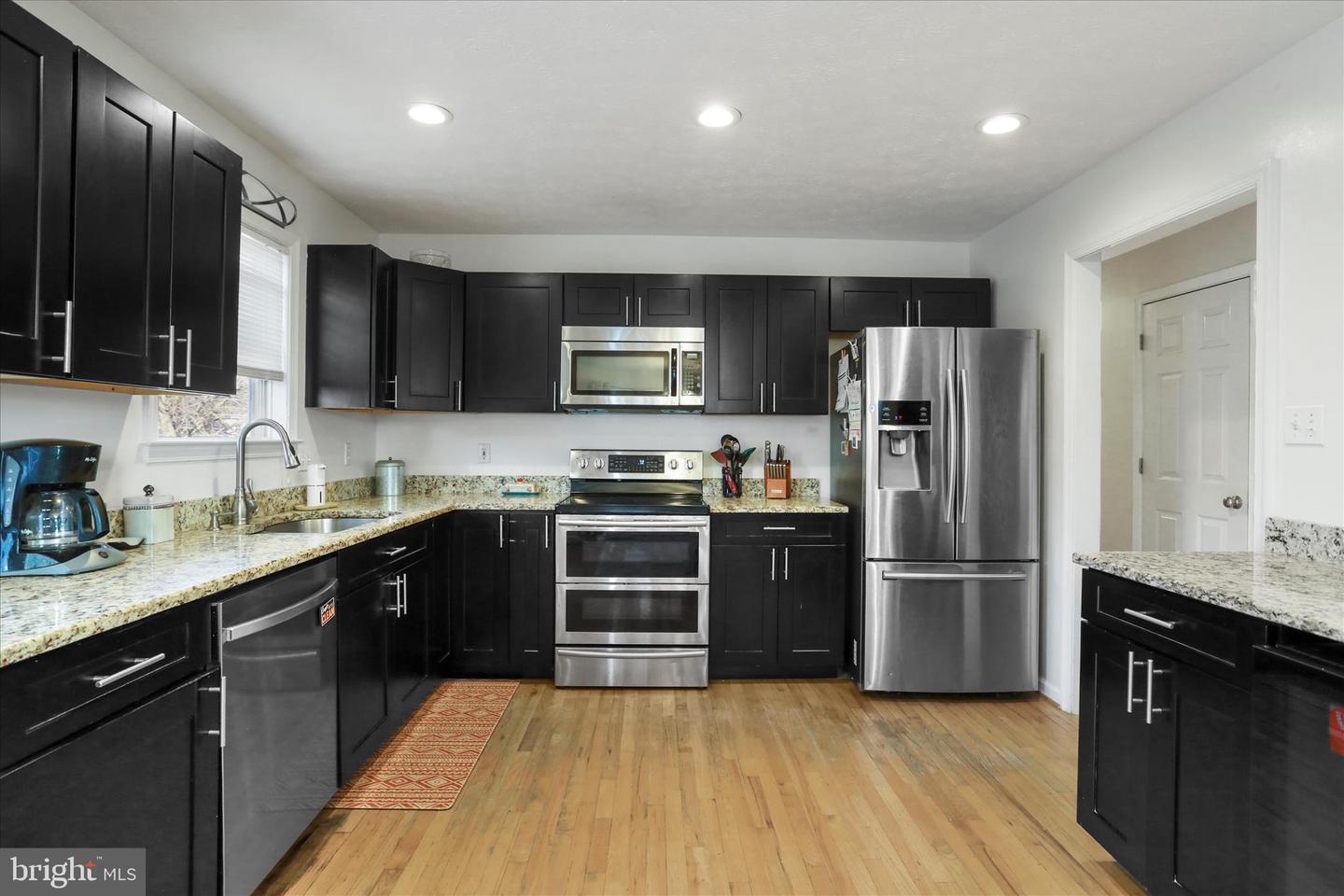 991 SELDON DR, STRASBURG, Virginia 22657, 4 Bedrooms Bedrooms, 13 Rooms Rooms,3 BathroomsBathrooms,Residential,For sale,991 SELDON DR,VASH2013198 MLS # VASH2013198 991 SELDON DR, STRASBURG, Virginia 22657, 4 Bedrooms Bedrooms, 13 Rooms Rooms,3 BathroomsBathrooms,Residential,For sale,991 SELDON DR,VASH2013198 MLS # VASH2013198