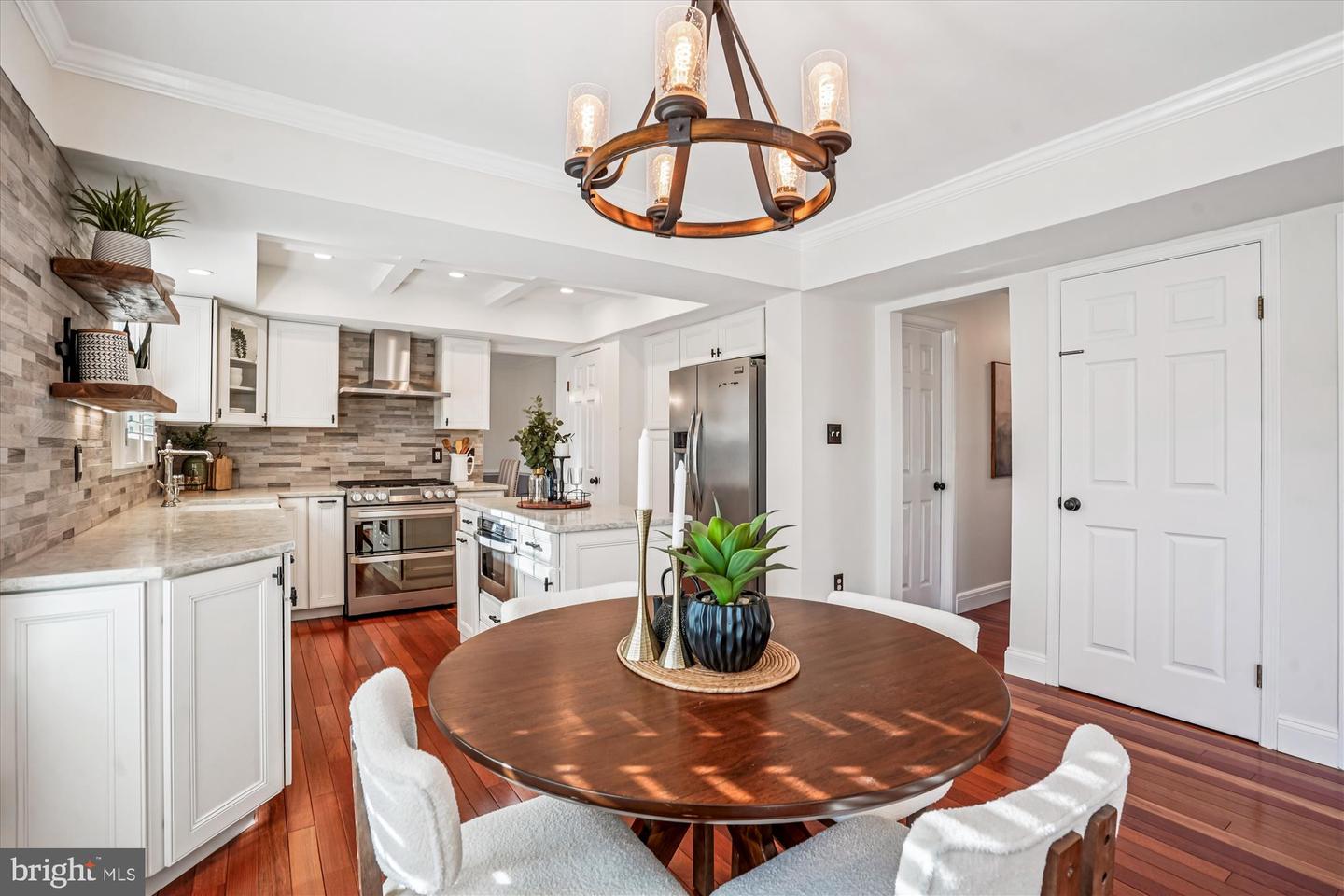 2619 NEW BANNER LN, HERNDON, Virginia 20171, 4 Bedrooms Bedrooms, 17 Rooms Rooms,2 BathroomsBathrooms,Residential,For sale,2619 NEW BANNER LN,VAFX2281352 MLS # VAFX2281352 2619 NEW BANNER LN, HERNDON, Virginia 20171, 4 Bedrooms Bedrooms, 17 Rooms Rooms,2 BathroomsBathrooms,Residential,For sale,2619 NEW BANNER LN,VAFX2281352 MLS # VAFX2281352