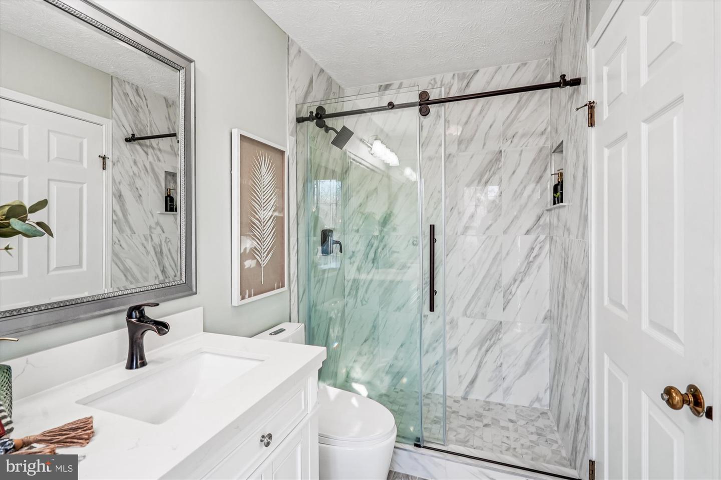 2619 NEW BANNER LN, HERNDON, Virginia 20171, 4 Bedrooms Bedrooms, 17 Rooms Rooms,2 BathroomsBathrooms,Residential,For sale,2619 NEW BANNER LN,VAFX2281352 MLS # VAFX2281352 2619 NEW BANNER LN, HERNDON, Virginia 20171, 4 Bedrooms Bedrooms, 17 Rooms Rooms,2 BathroomsBathrooms,Residential,For sale,2619 NEW BANNER LN,VAFX2281352 MLS # VAFX2281352