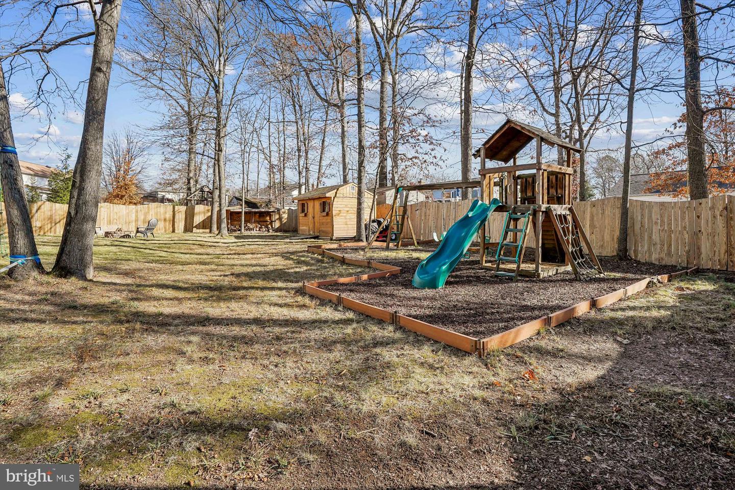 2619 NEW BANNER LN, HERNDON, Virginia 20171, 4 Bedrooms Bedrooms, 17 Rooms Rooms,2 BathroomsBathrooms,Residential,For sale,2619 NEW BANNER LN,VAFX2281352 MLS # VAFX2281352 2619 NEW BANNER LN, HERNDON, Virginia 20171, 4 Bedrooms Bedrooms, 17 Rooms Rooms,2 BathroomsBathrooms,Residential,For sale,2619 NEW BANNER LN,VAFX2281352 MLS # VAFX2281352