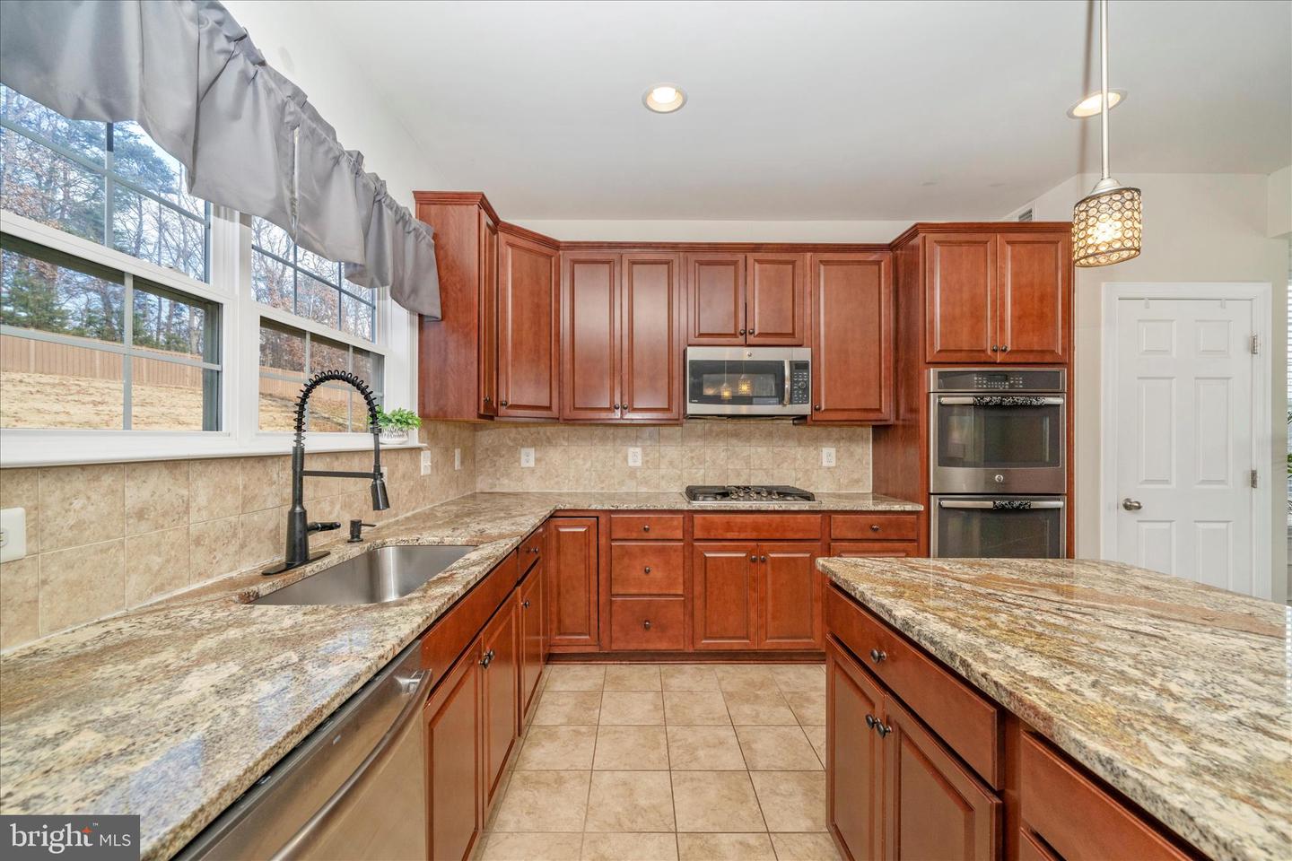 15845 EAGLE FEATHER DR, WOODBRIDGE, Virginia 22191, 4 Bedrooms Bedrooms, ,3 BathroomsBathrooms,Residential,For sale,15845 EAGLE FEATHER DR,VAPW2109016 MLS # VAPW2109016 15845 EAGLE FEATHER DR, WOODBRIDGE, Virginia 22191, 4 Bedrooms Bedrooms, ,3 BathroomsBathrooms,Residential,For sale,15845 EAGLE FEATHER DR,VAPW2109016 MLS # VAPW2109016