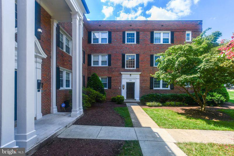 3937 PENNSYLVANIA AVE SE #102, WASHINGTON, District Of Columbia 20020, 1 Bedroom Bedrooms, ,1 BathroomBathrooms,Residential,For sale,3937 PENNSYLVANIA AVE SE #102,DCDC2234900 MLS # DCDC2234900 3937 PENNSYLVANIA AVE SE #102, WASHINGTON, District Of Columbia 20020, 1 Bedroom Bedrooms, ,1 BathroomBathrooms,Residential,For sale,3937 PENNSYLVANIA AVE SE #102,DCDC2234900 MLS # DCDC2234900