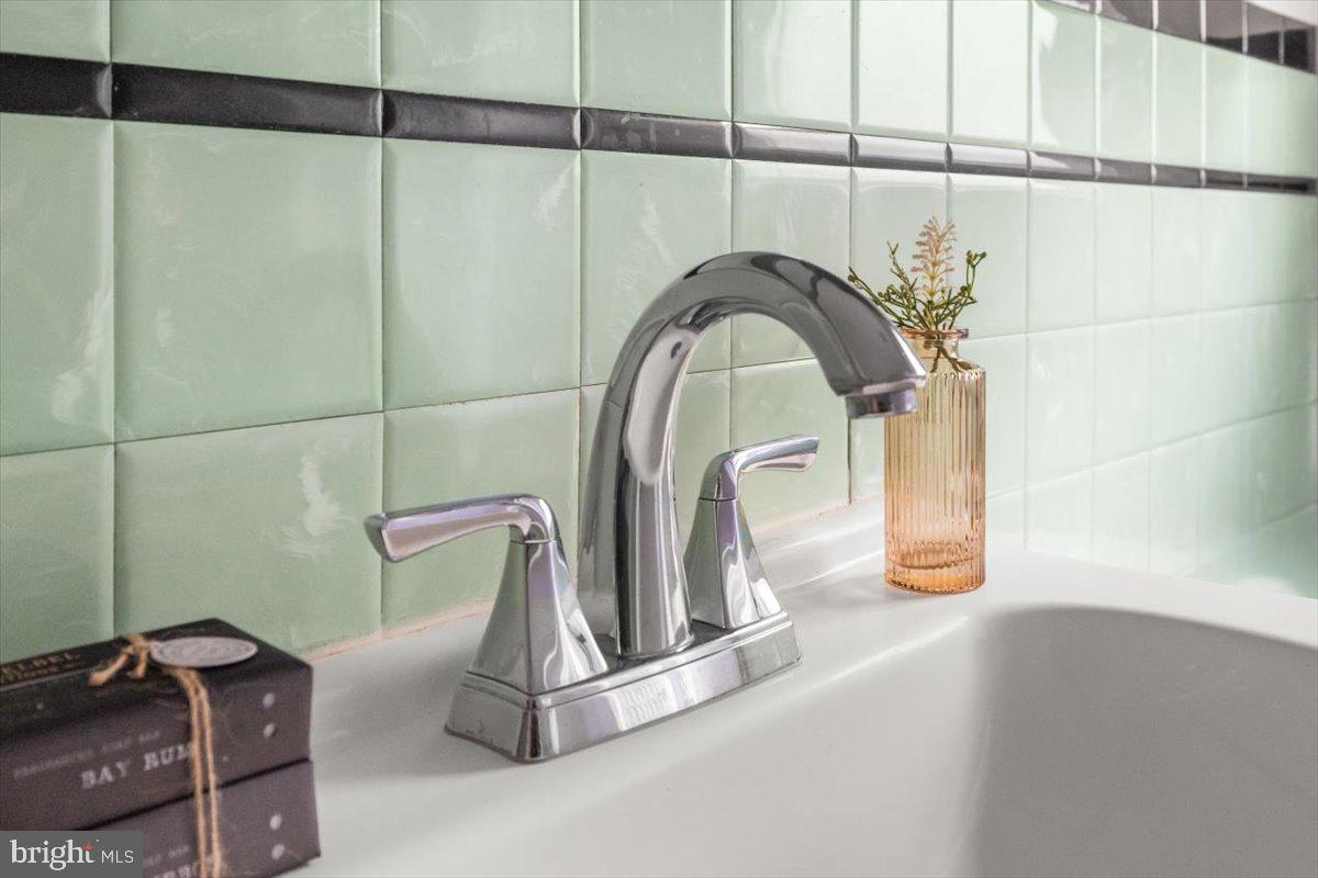 312 SHAWNEE AVE, WINCHESTER, Virginia 22601, 3 Bedrooms Bedrooms, 7 Rooms Rooms,1 BathroomBathrooms,Residential,For sale,312 SHAWNEE AVE,VAWI2009454 MLS # VAWI2009454 312 SHAWNEE AVE, WINCHESTER, Virginia 22601, 3 Bedrooms Bedrooms, 7 Rooms Rooms,1 BathroomBathrooms,Residential,For sale,312 SHAWNEE AVE,VAWI2009454 MLS # VAWI2009454