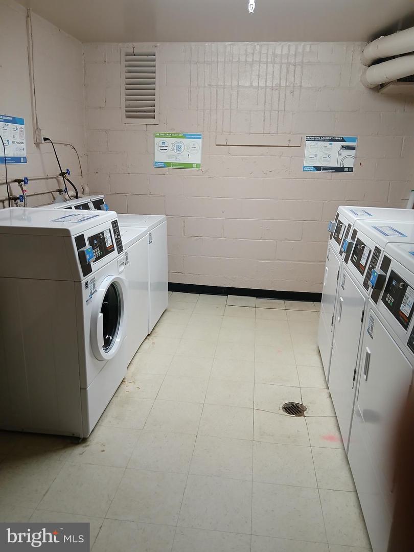 511 N ARMISTEAD ST #303, ALEXANDRIA, Virginia 22312, 3 Bedrooms Bedrooms, ,2 BathroomsBathrooms,Residential,For sale,511 N ARMISTEAD ST #303,VAAX2052398 MLS # VAAX2052398 511 N ARMISTEAD ST #303, ALEXANDRIA, Virginia 22312, 3 Bedrooms Bedrooms, ,2 BathroomsBathrooms,Residential,For sale,511 N ARMISTEAD ST #303,VAAX2052398 MLS # VAAX2052398