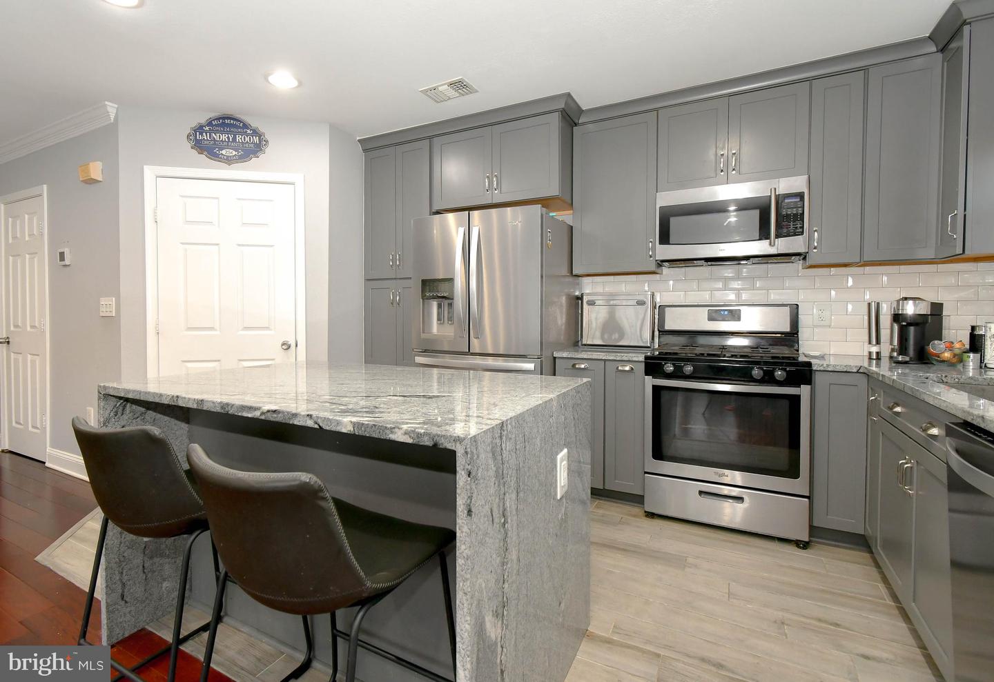 12901 FAIR BRIAR LN, FAIRFAX, Virginia 22033, 3 Bedrooms Bedrooms, ,2 BathroomsBathrooms,Residential,For sale,12901 FAIR BRIAR LN,VAFX2282450 MLS # VAFX2282450 12901 FAIR BRIAR LN, FAIRFAX, Virginia 22033, 3 Bedrooms Bedrooms, ,2 BathroomsBathrooms,Residential,For sale,12901 FAIR BRIAR LN,VAFX2282450 MLS # VAFX2282450