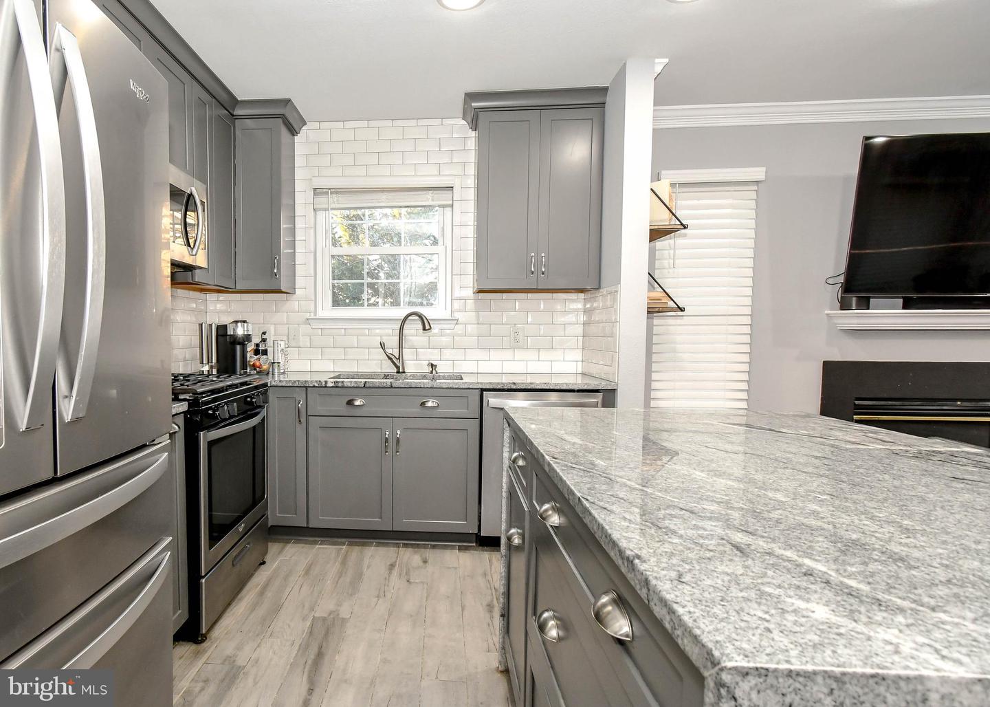 12901 FAIR BRIAR LN, FAIRFAX, Virginia 22033, 3 Bedrooms Bedrooms, ,2 BathroomsBathrooms,Residential,For sale,12901 FAIR BRIAR LN,VAFX2282450 MLS # VAFX2282450 12901 FAIR BRIAR LN, FAIRFAX, Virginia 22033, 3 Bedrooms Bedrooms, ,2 BathroomsBathrooms,Residential,For sale,12901 FAIR BRIAR LN,VAFX2282450 MLS # VAFX2282450