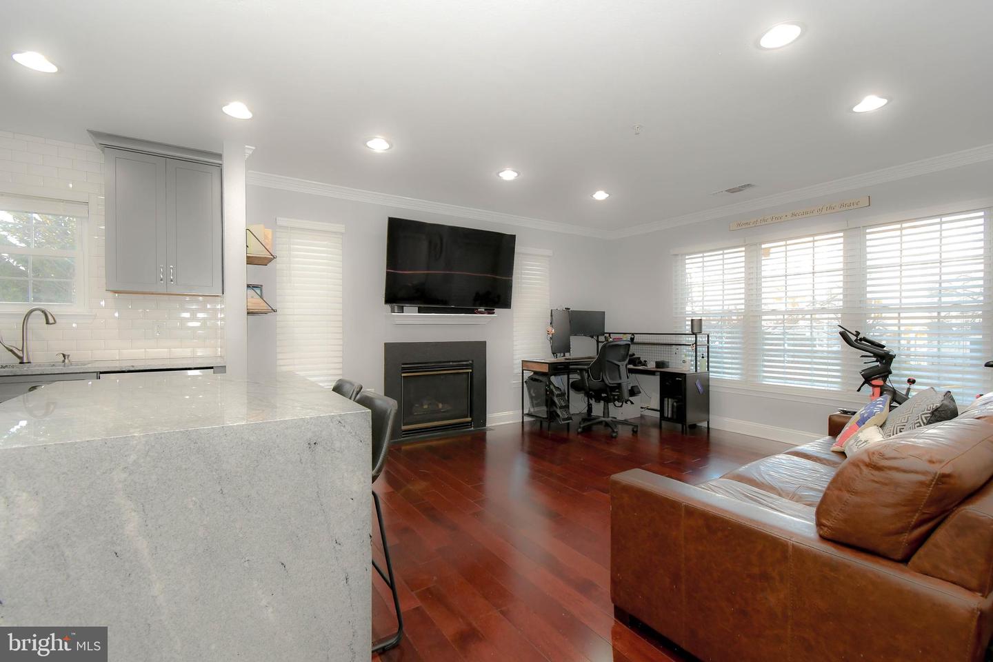 12901 FAIR BRIAR LN, FAIRFAX, Virginia 22033, 3 Bedrooms Bedrooms, ,2 BathroomsBathrooms,Residential,For sale,12901 FAIR BRIAR LN,VAFX2282450 MLS # VAFX2282450 12901 FAIR BRIAR LN, FAIRFAX, Virginia 22033, 3 Bedrooms Bedrooms, ,2 BathroomsBathrooms,Residential,For sale,12901 FAIR BRIAR LN,VAFX2282450 MLS # VAFX2282450